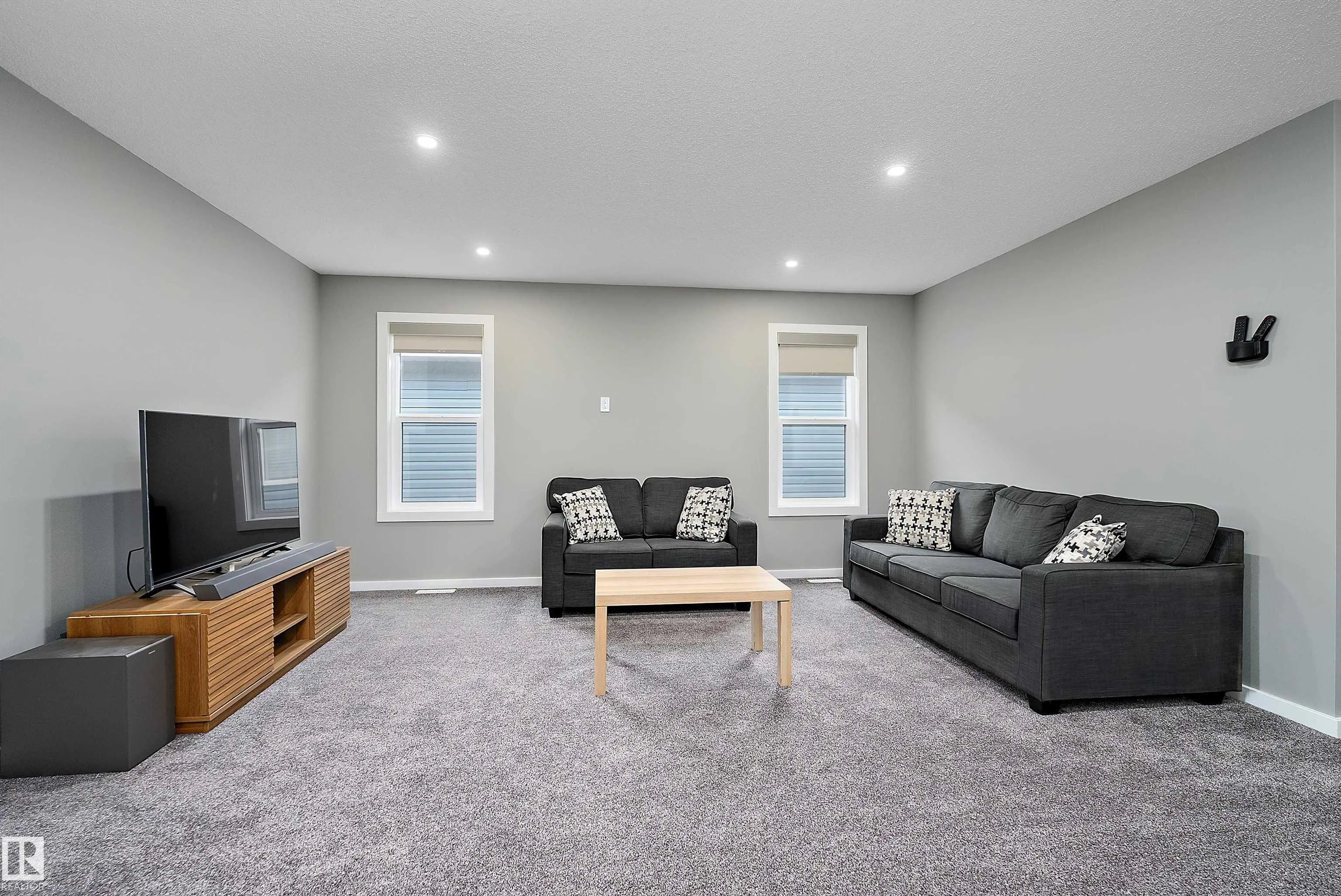 42 PROSPECT Place