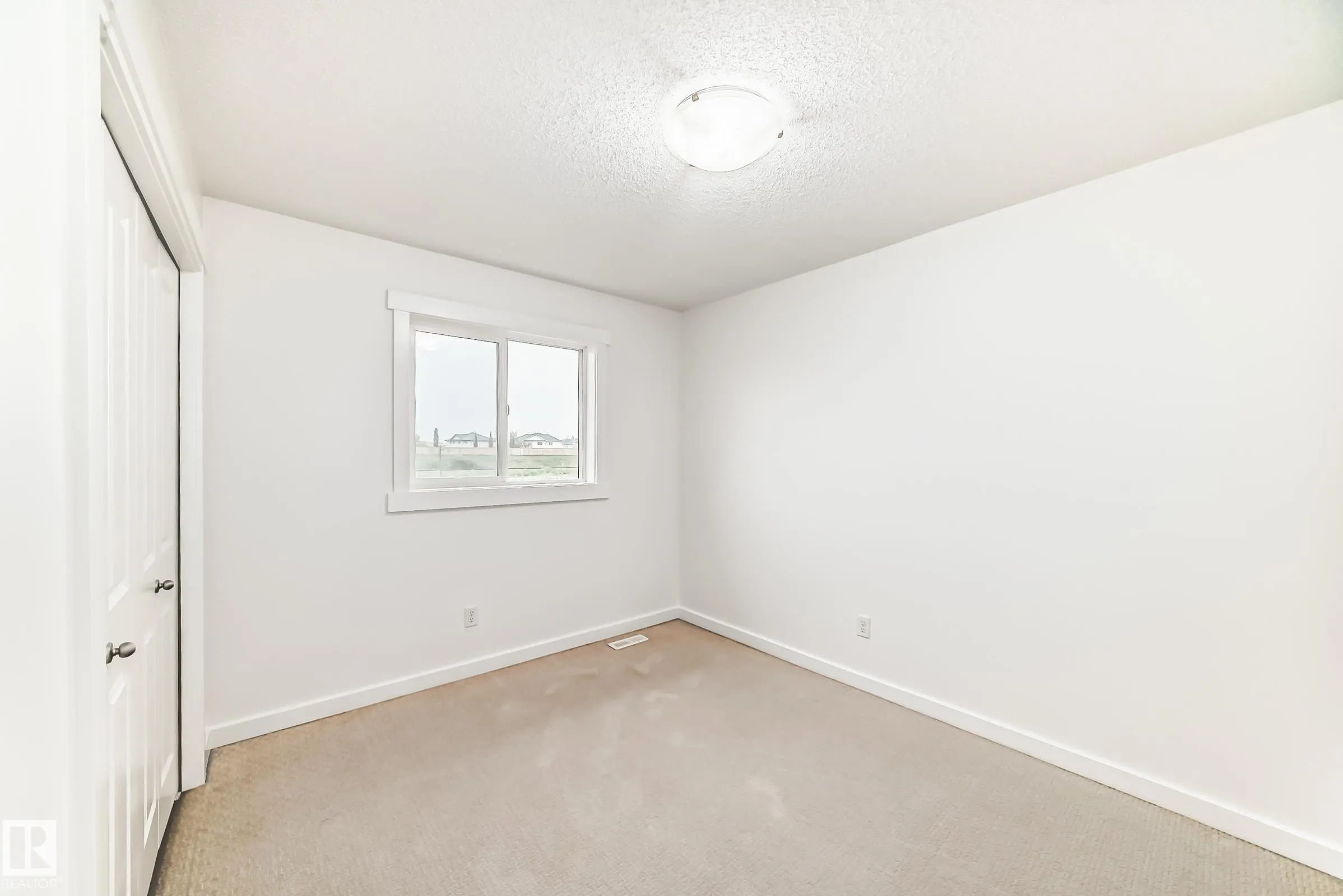 359 SIMMONDS Way