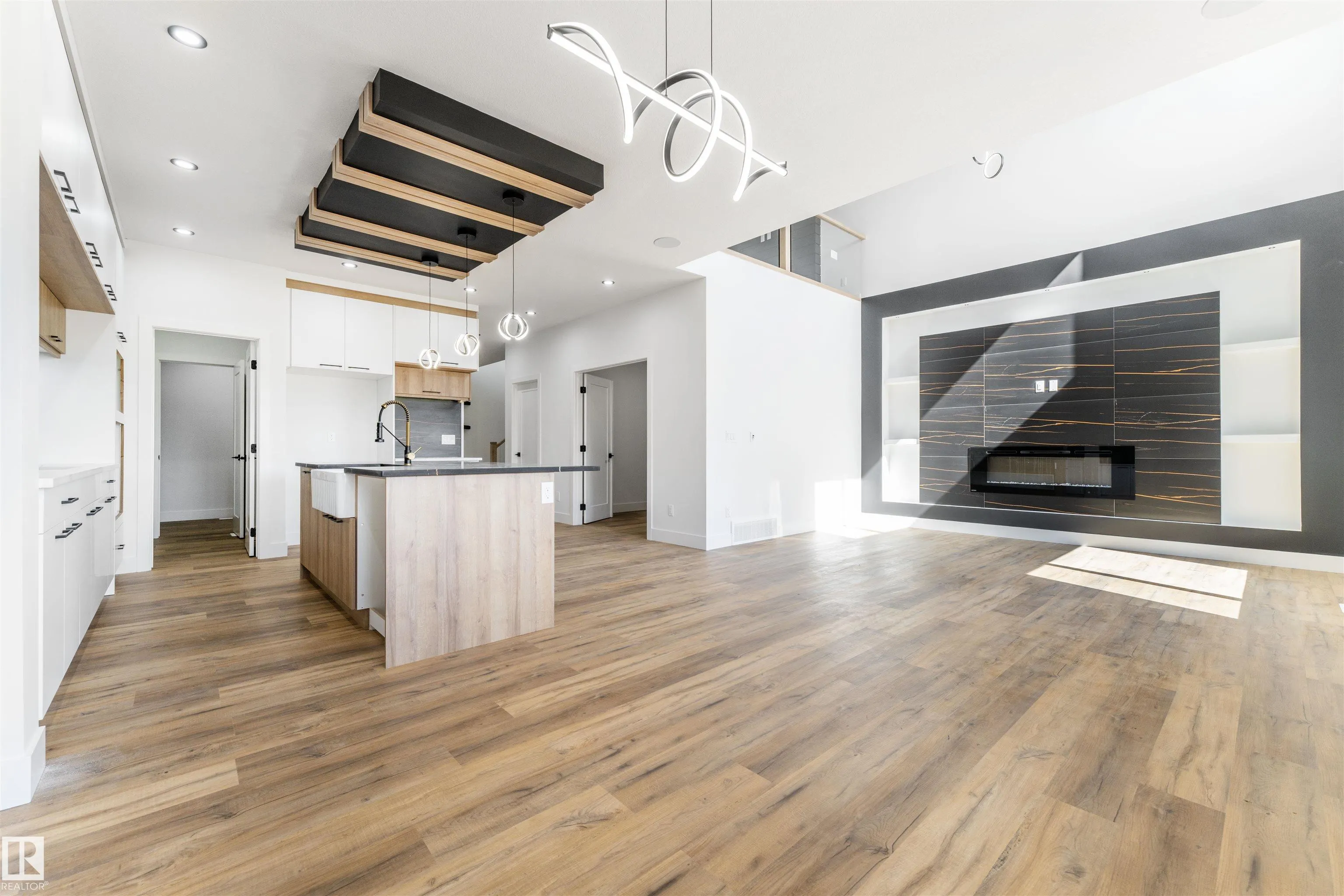 1780 WESTERRA Loop