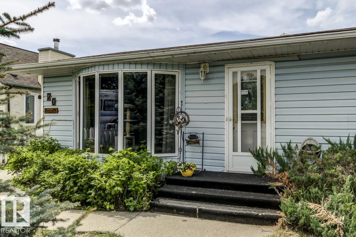 #70 54569 RGE ROAD 215
