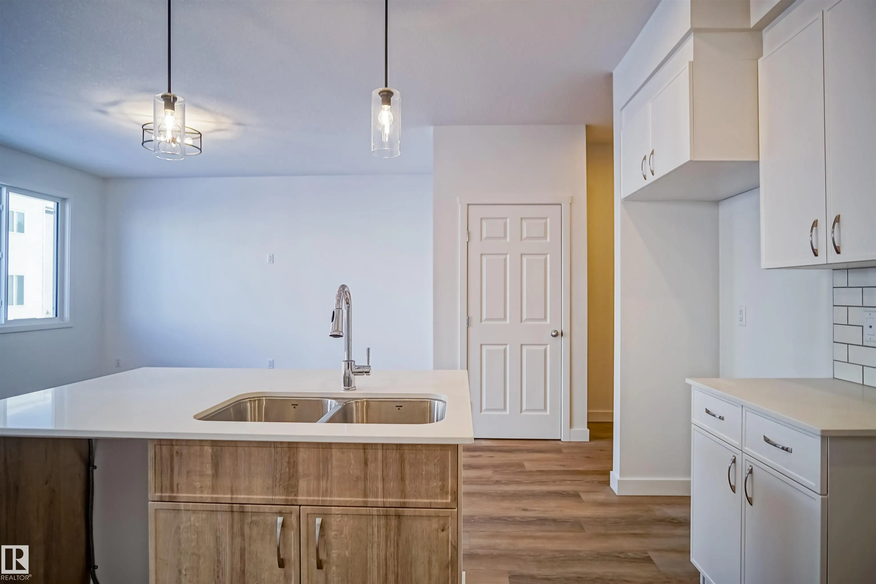 193 Caledon Crescent