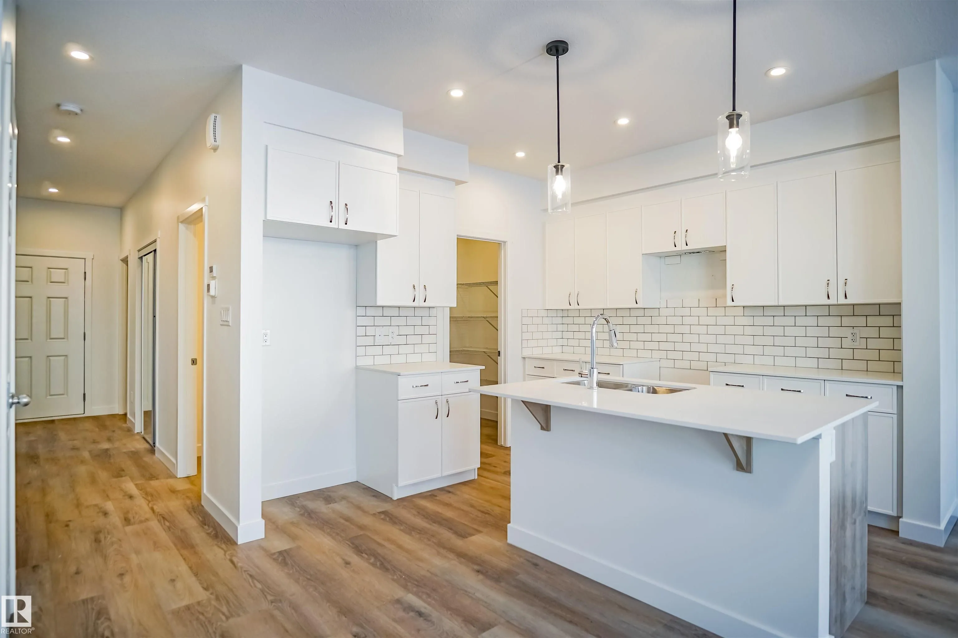 193 Caledon Crescent