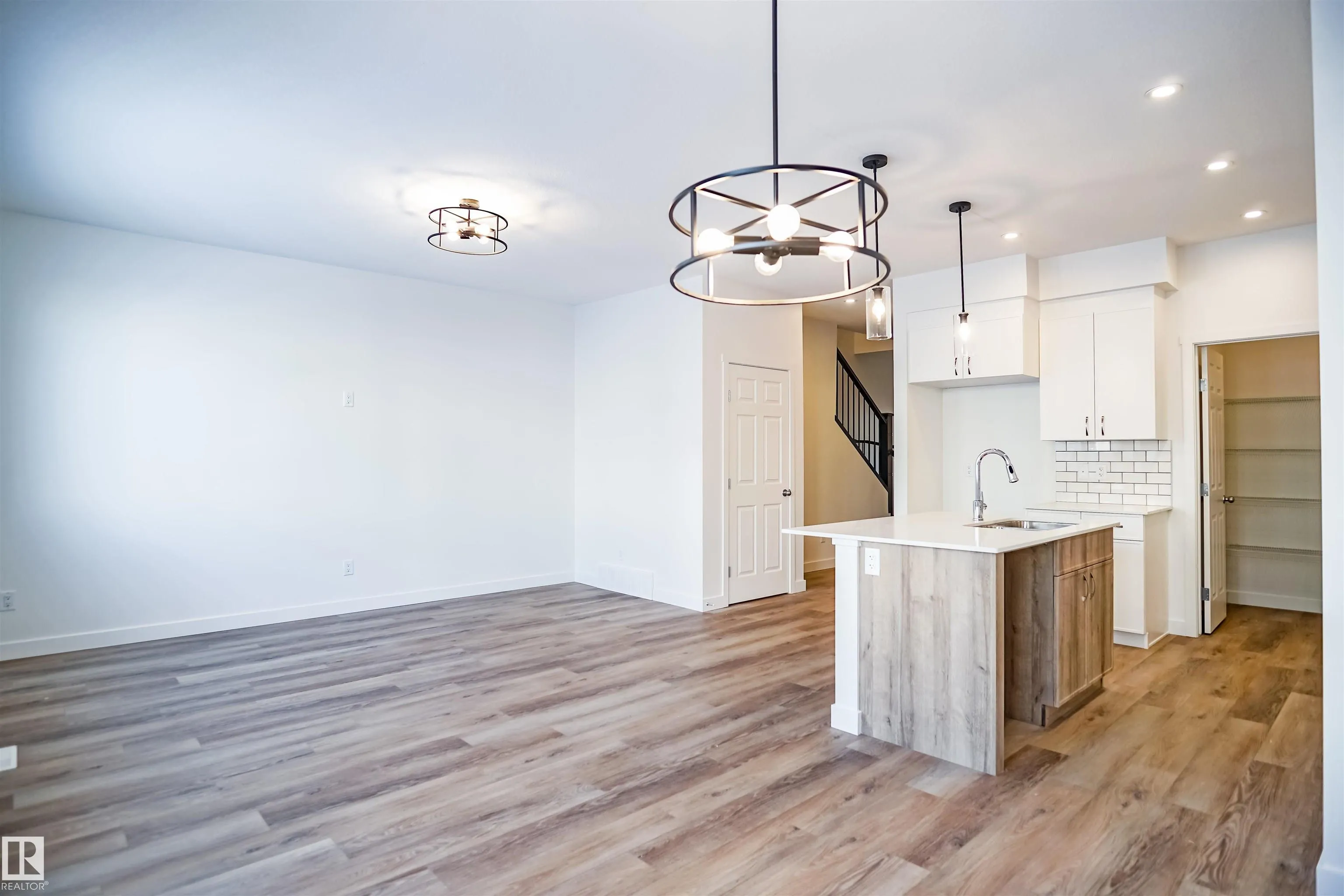 193 Caledon Crescent