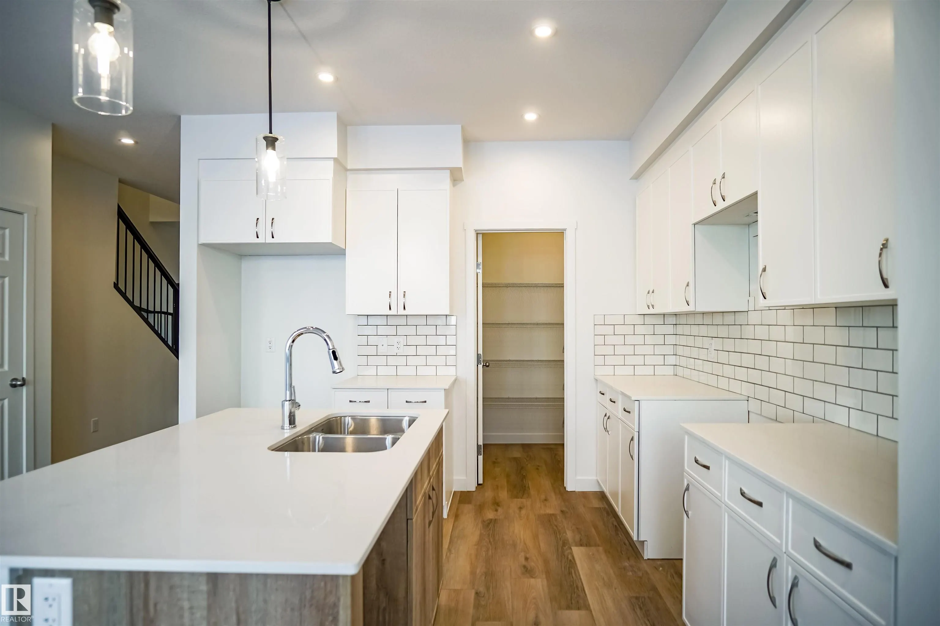 193 Caledon Crescent
