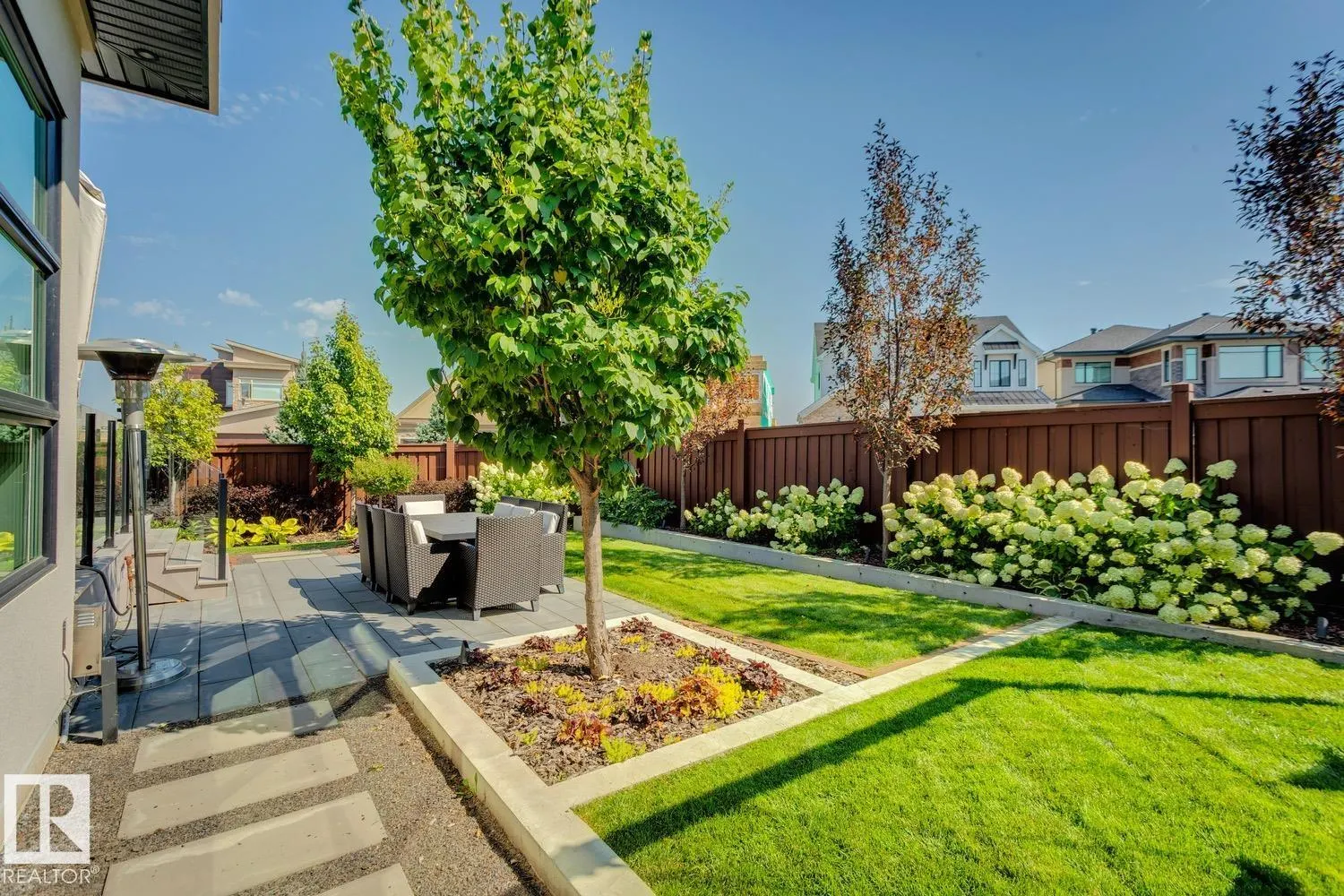 682 HOWATT Drive