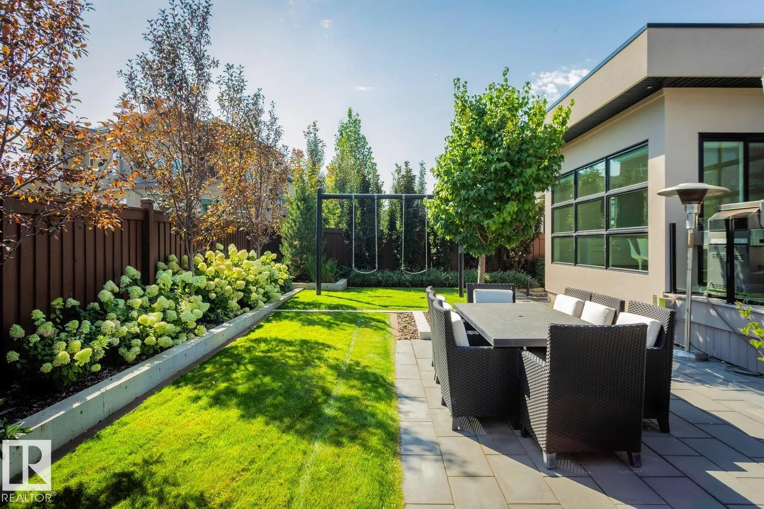 682 HOWATT Drive