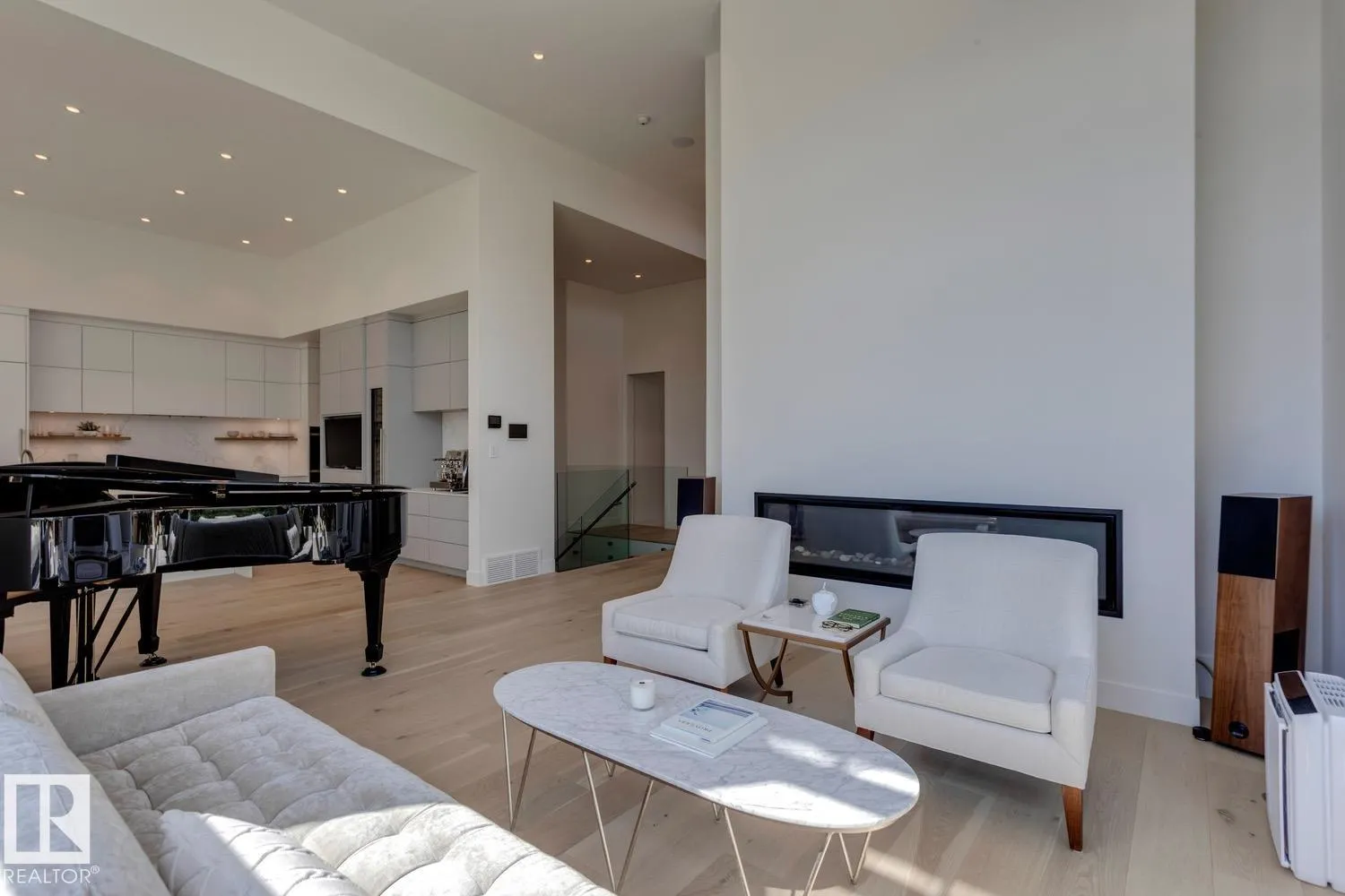 682 HOWATT Drive