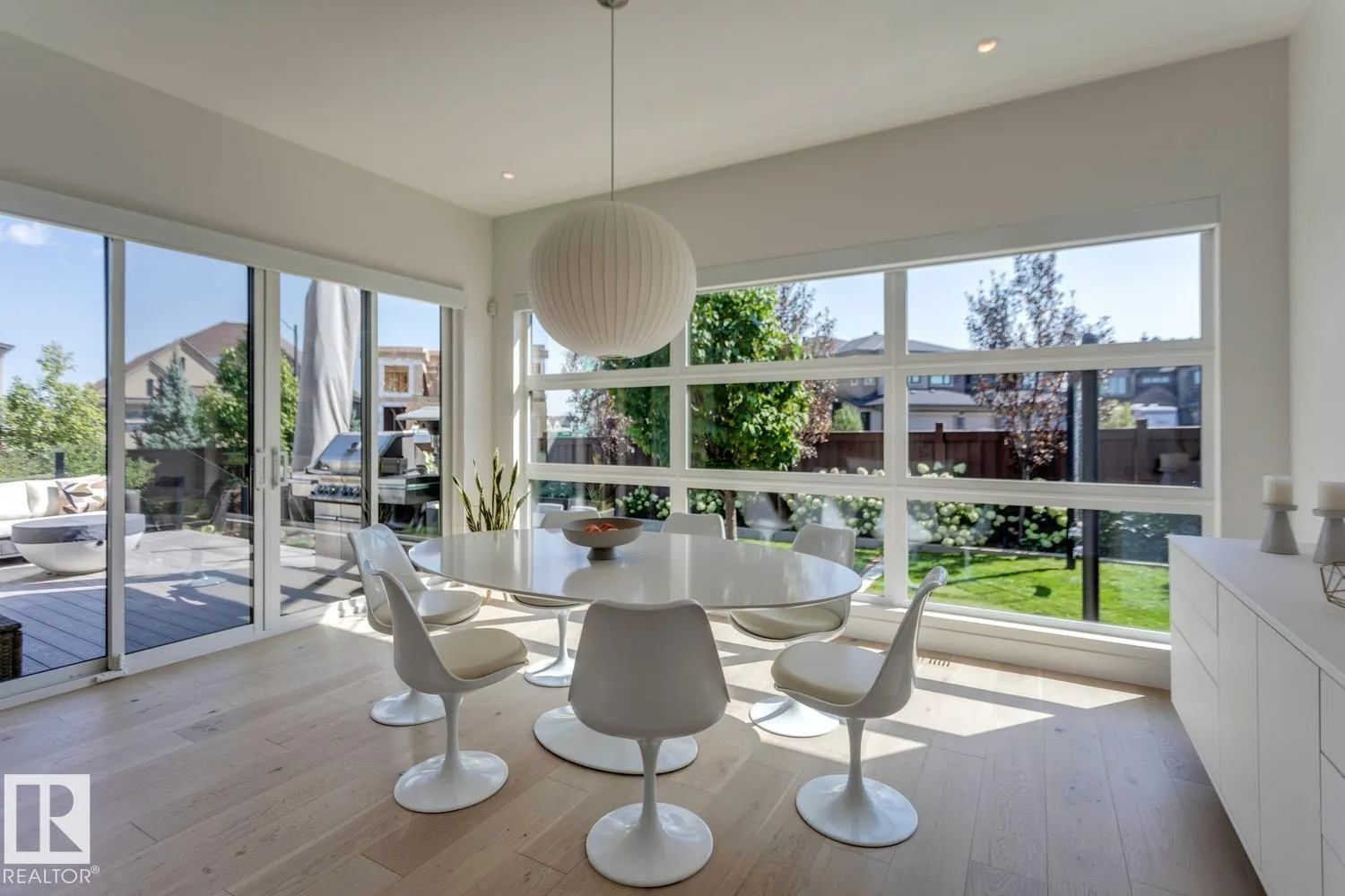 682 HOWATT Drive