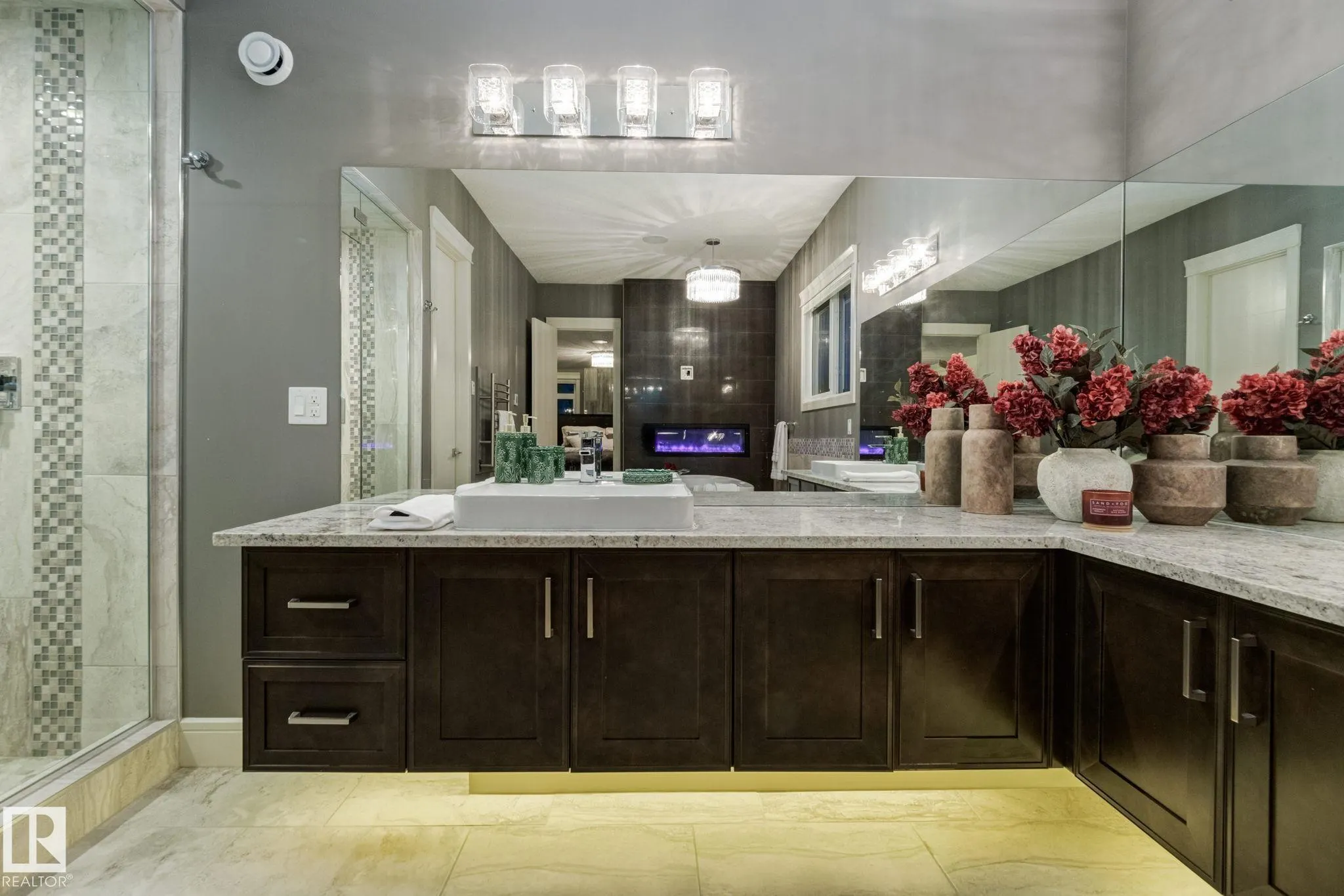 4096 WHISPERING RIVER Drive