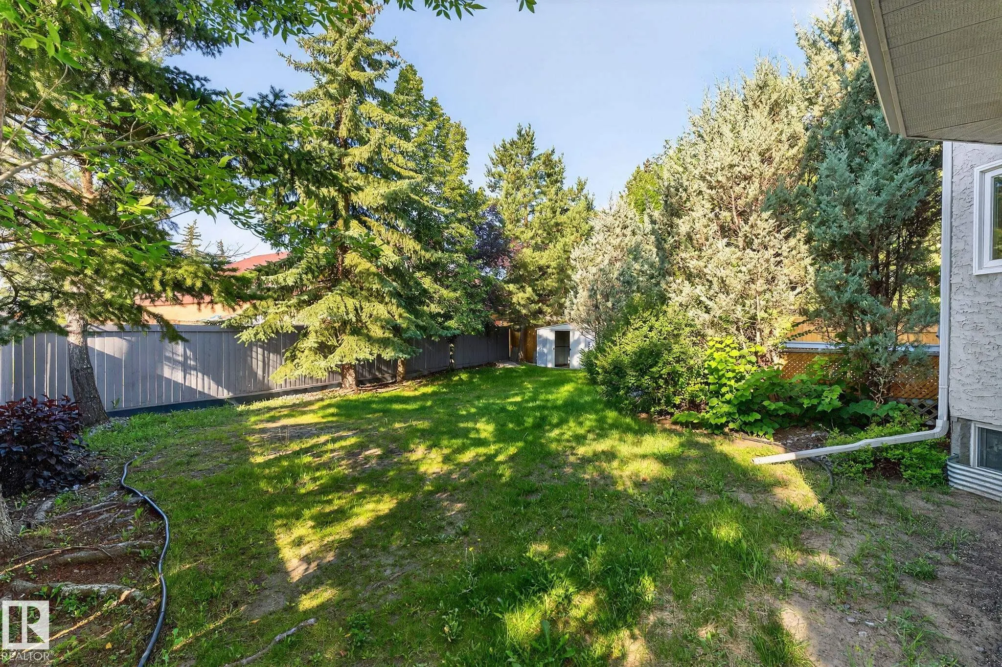 520 WOLF WILLOW Road