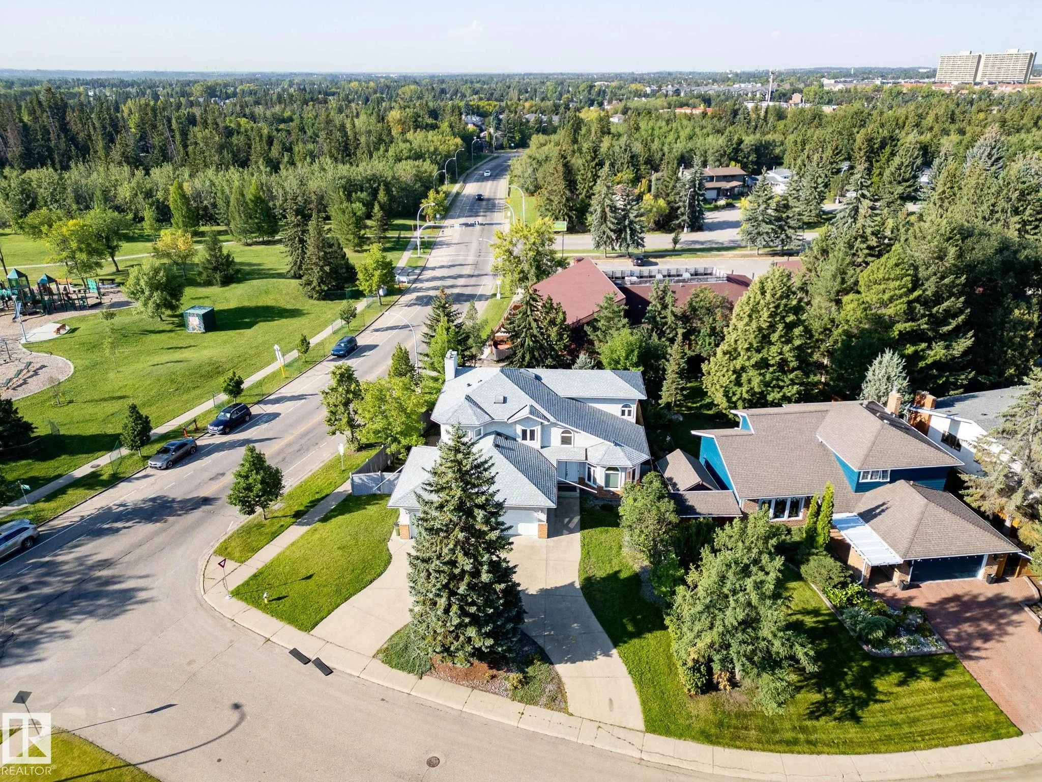 520 WOLF WILLOW Road