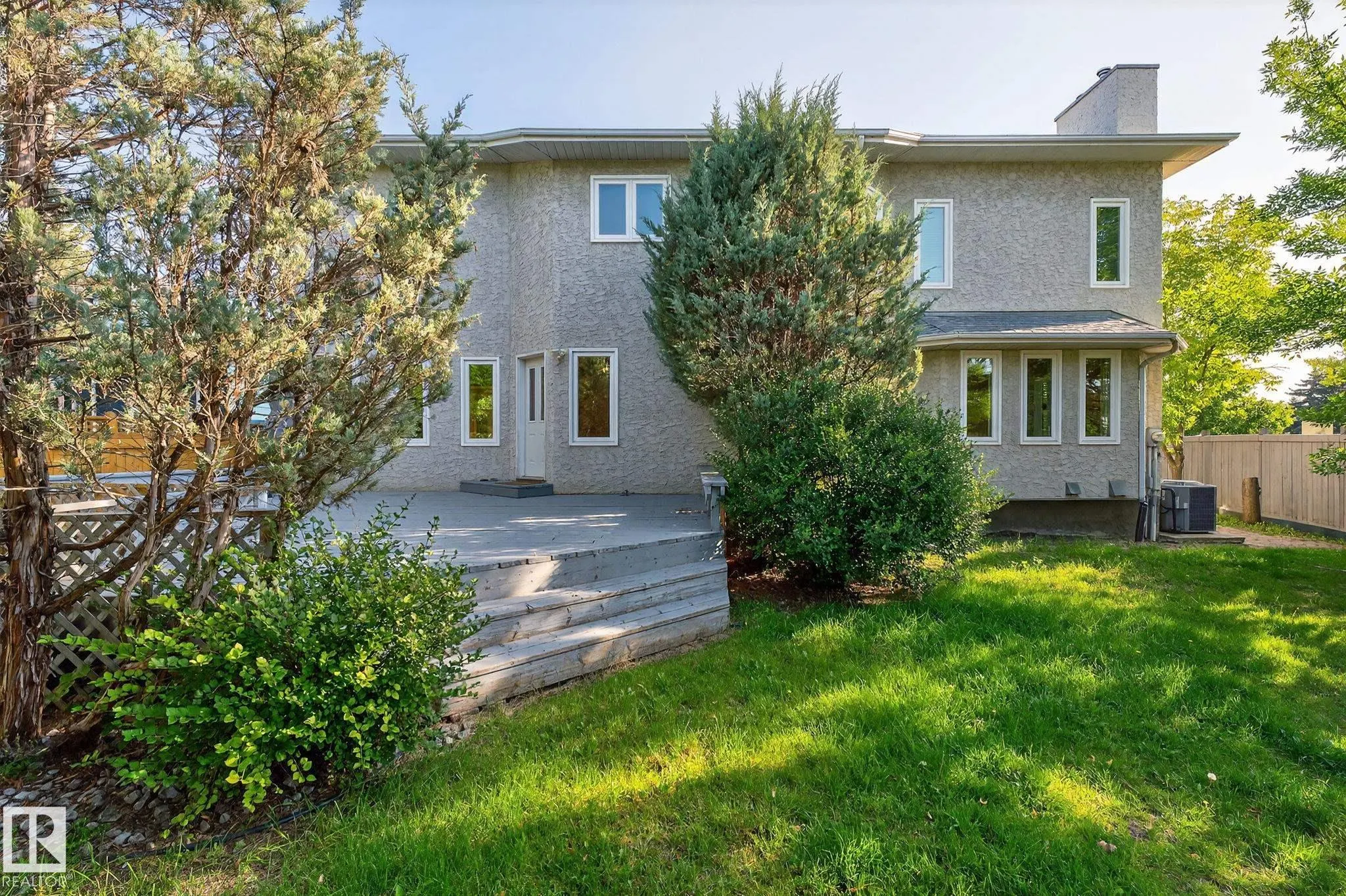 520 WOLF WILLOW Road