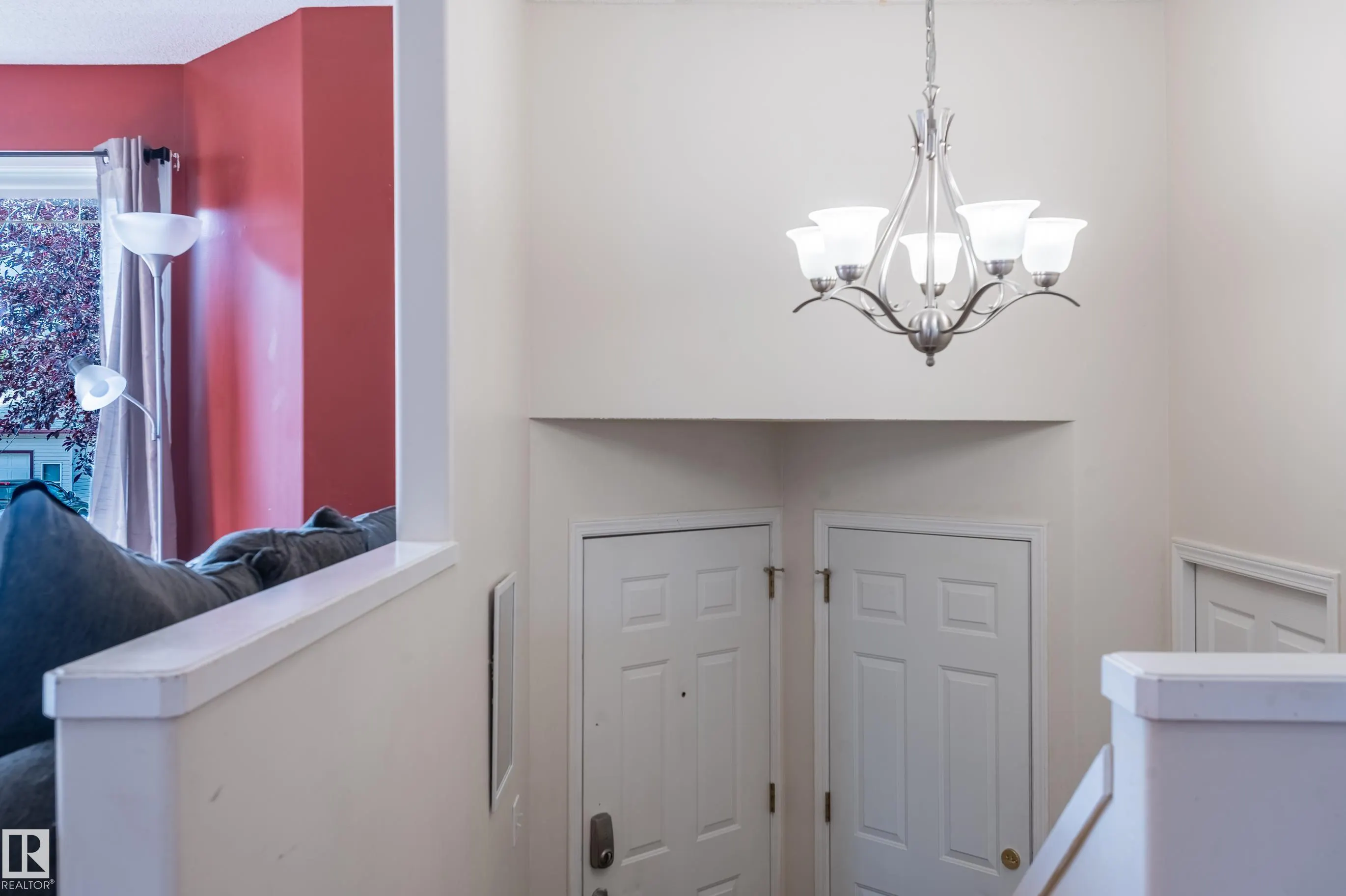 1331 Oakland Crescent