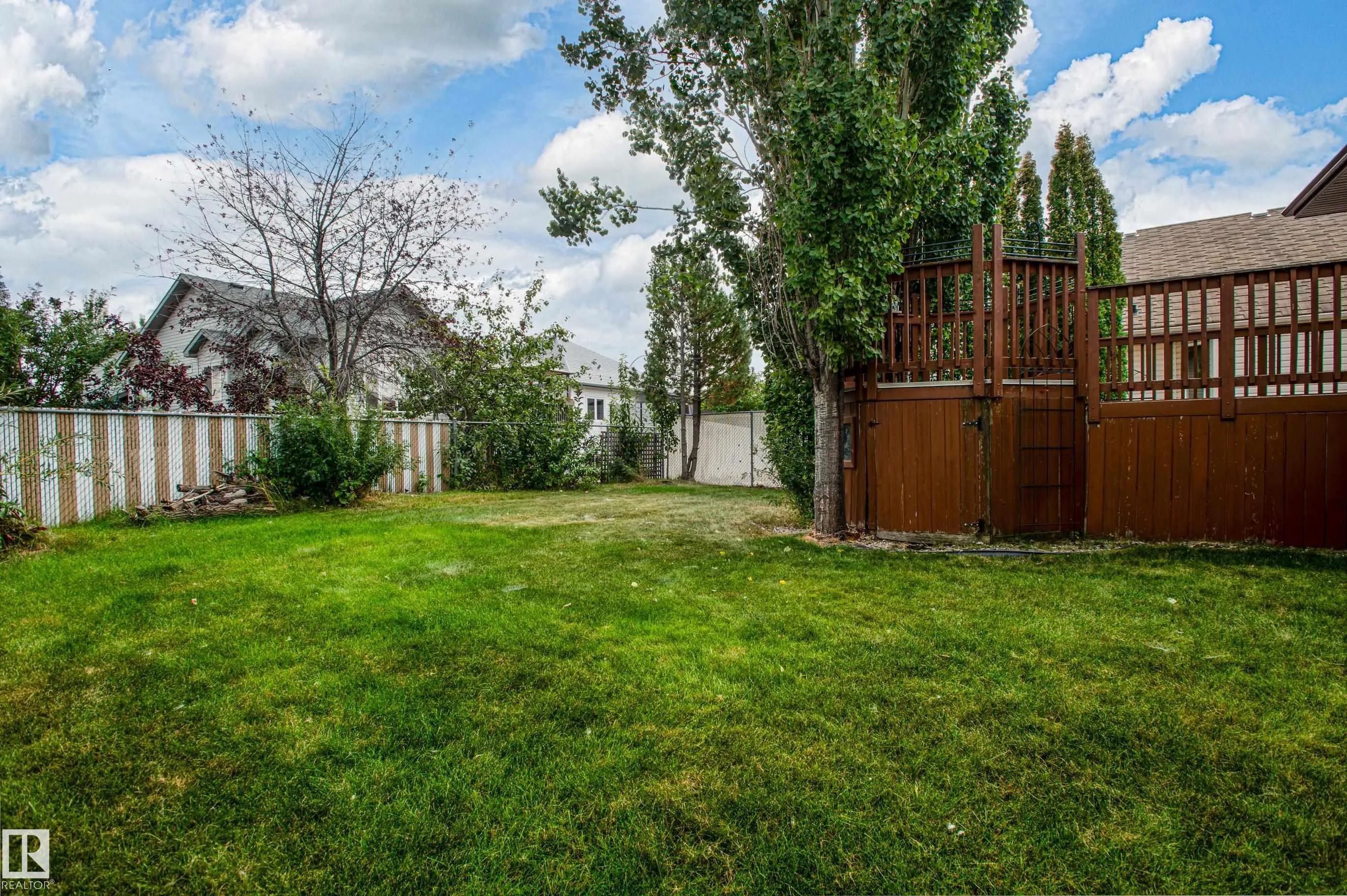 1331 Oakland Crescent
