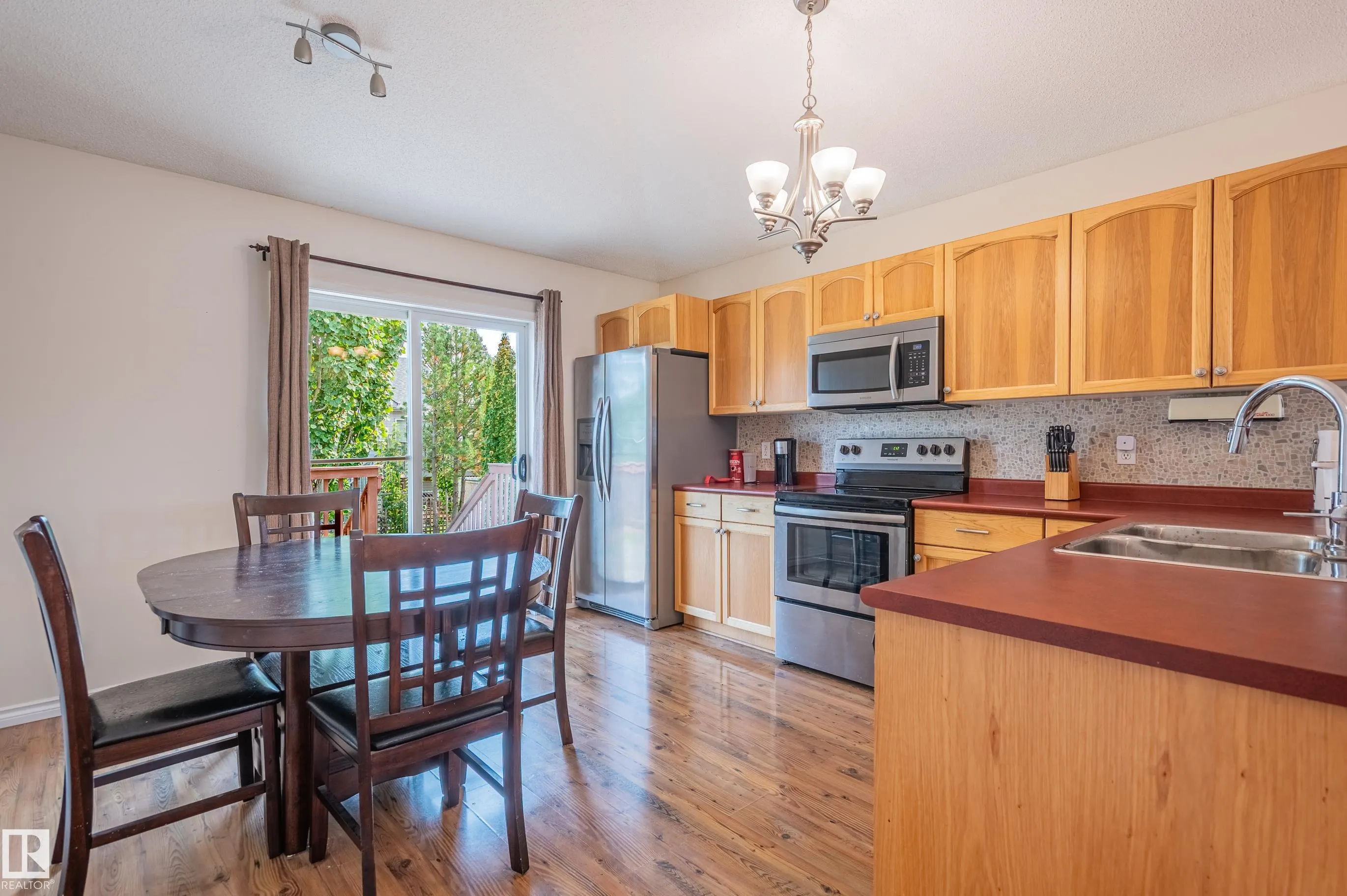 1331 Oakland Crescent