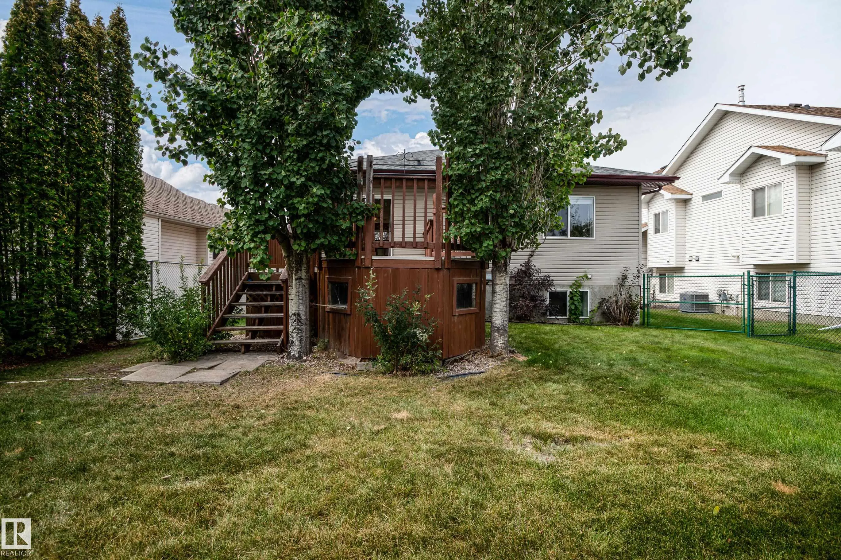 1331 Oakland Crescent