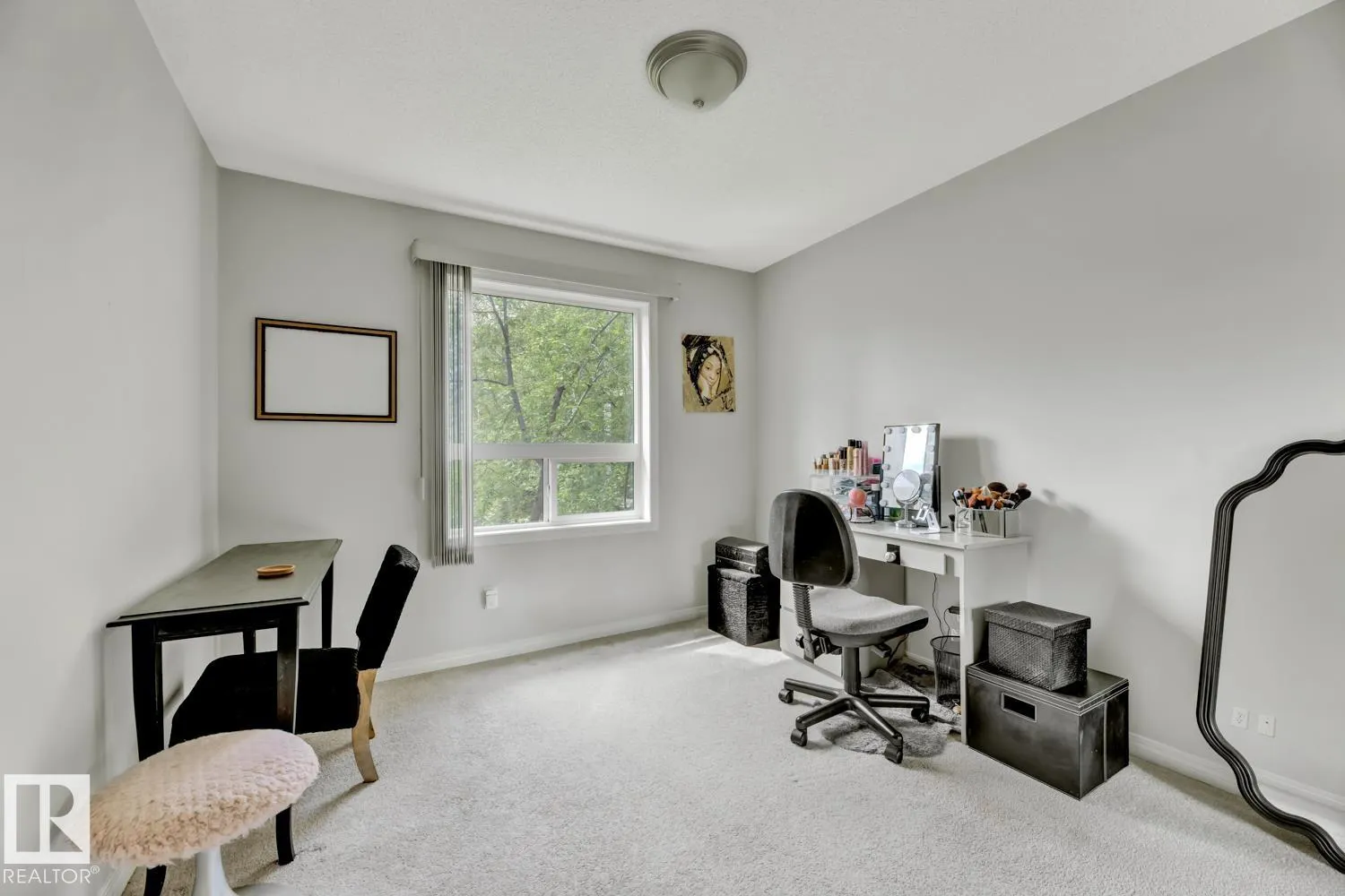 1520 HAMMOND Gate