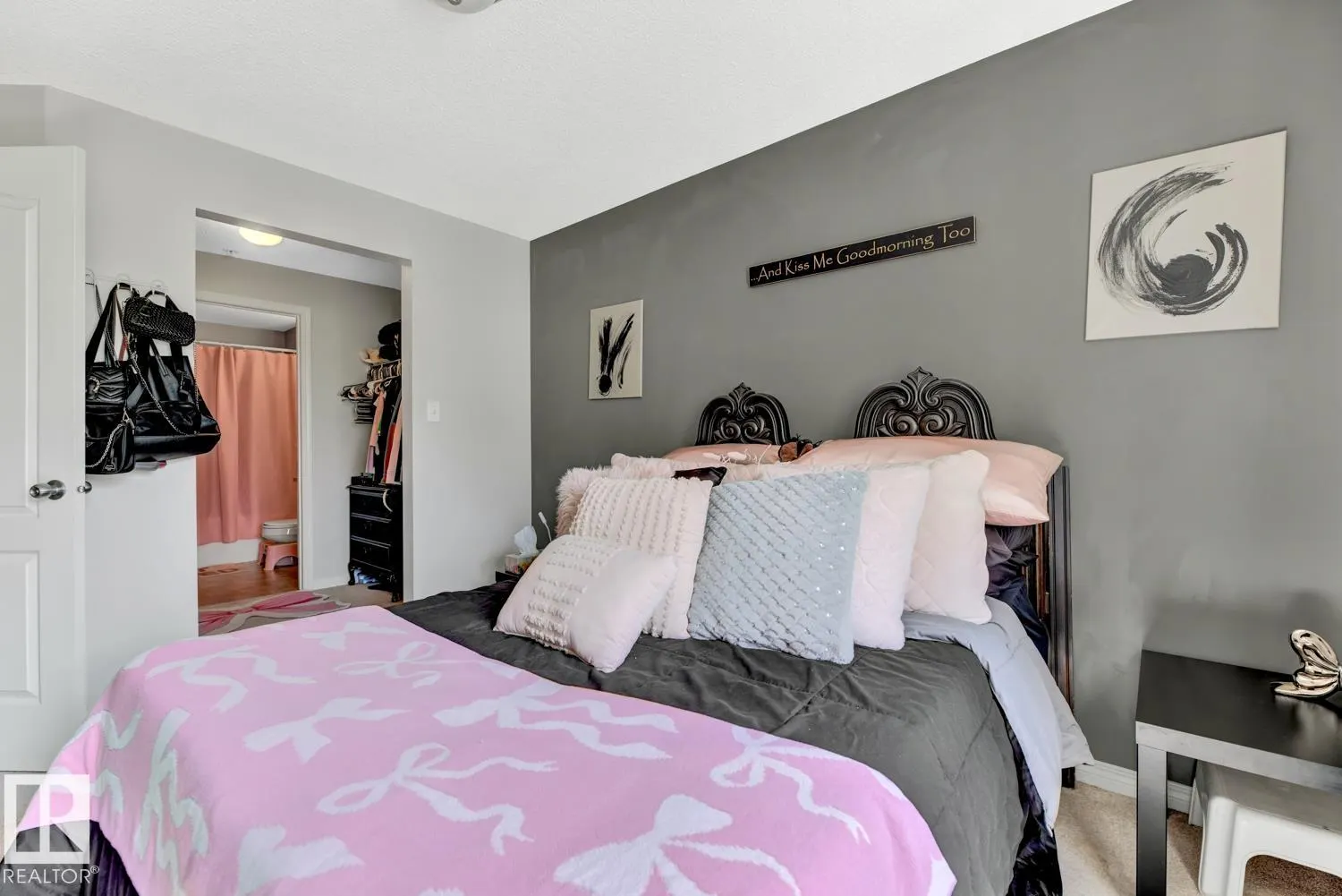 1520 HAMMOND Gate