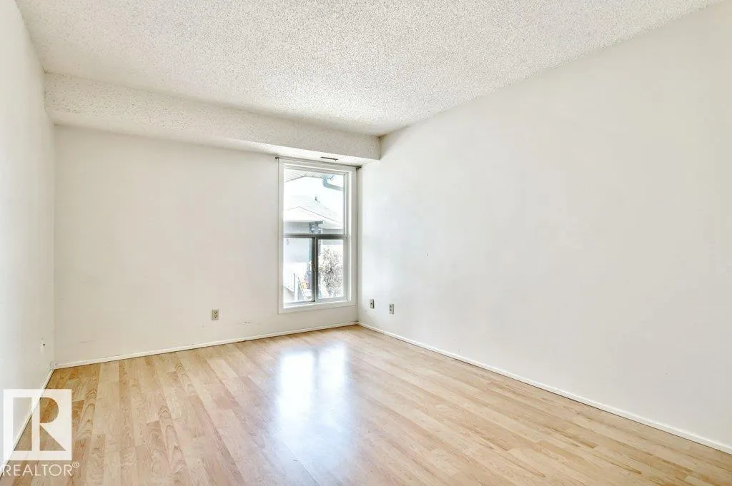 1503 MILL WOODS