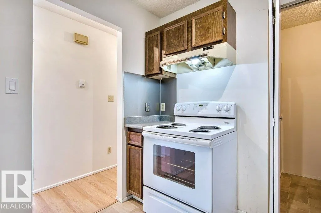 1503 MILL WOODS