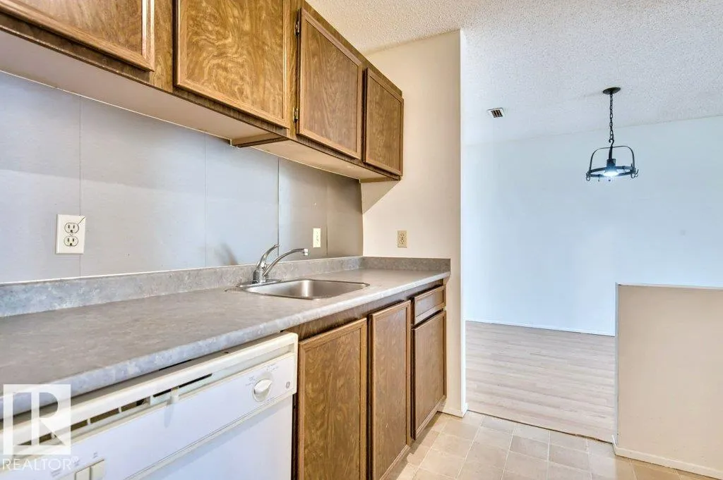 1503 MILL WOODS