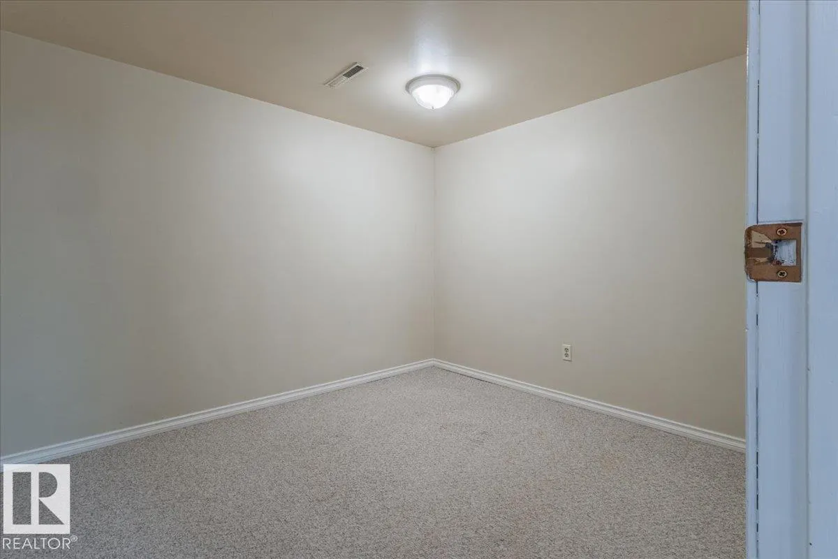 102 Maple Crescent