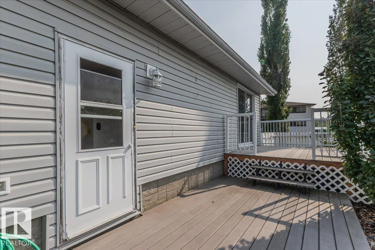 102 Maple Crescent