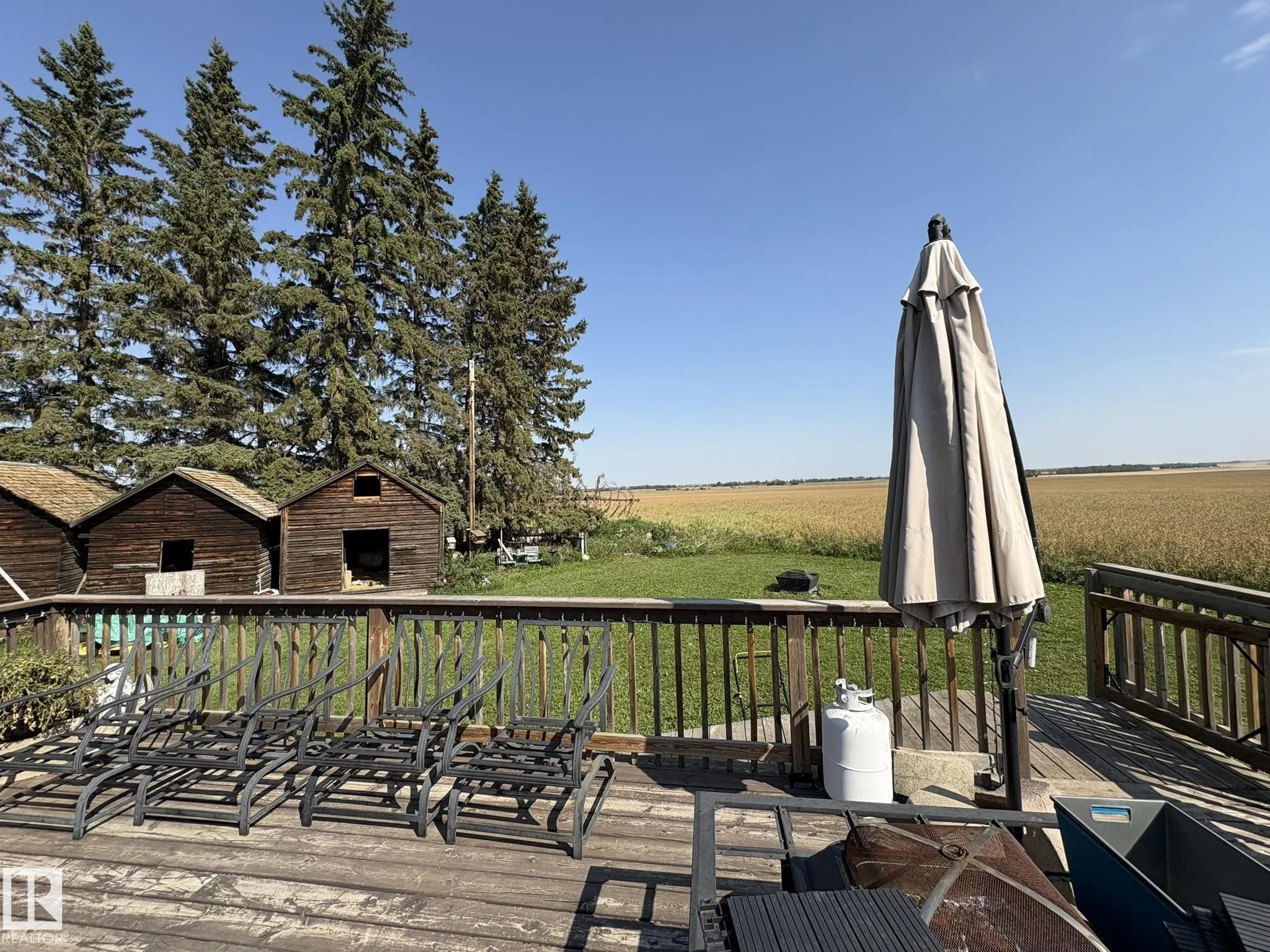 573043 163 Range Road