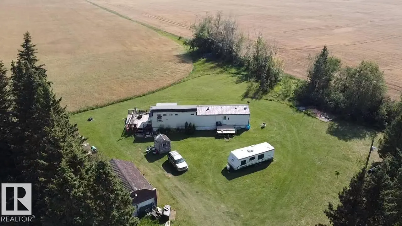 573043 163 Range Road