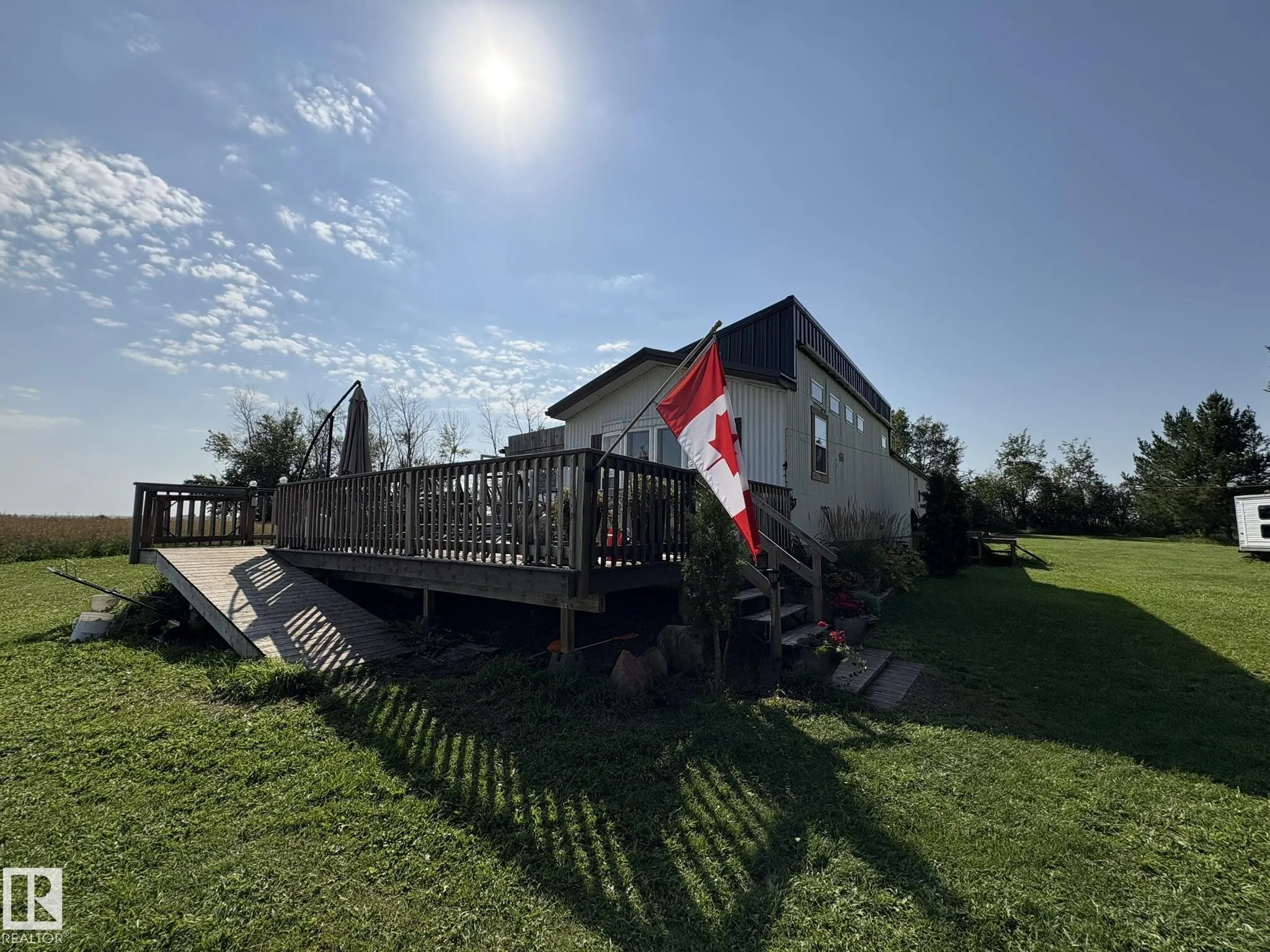 573043 163 Range Road