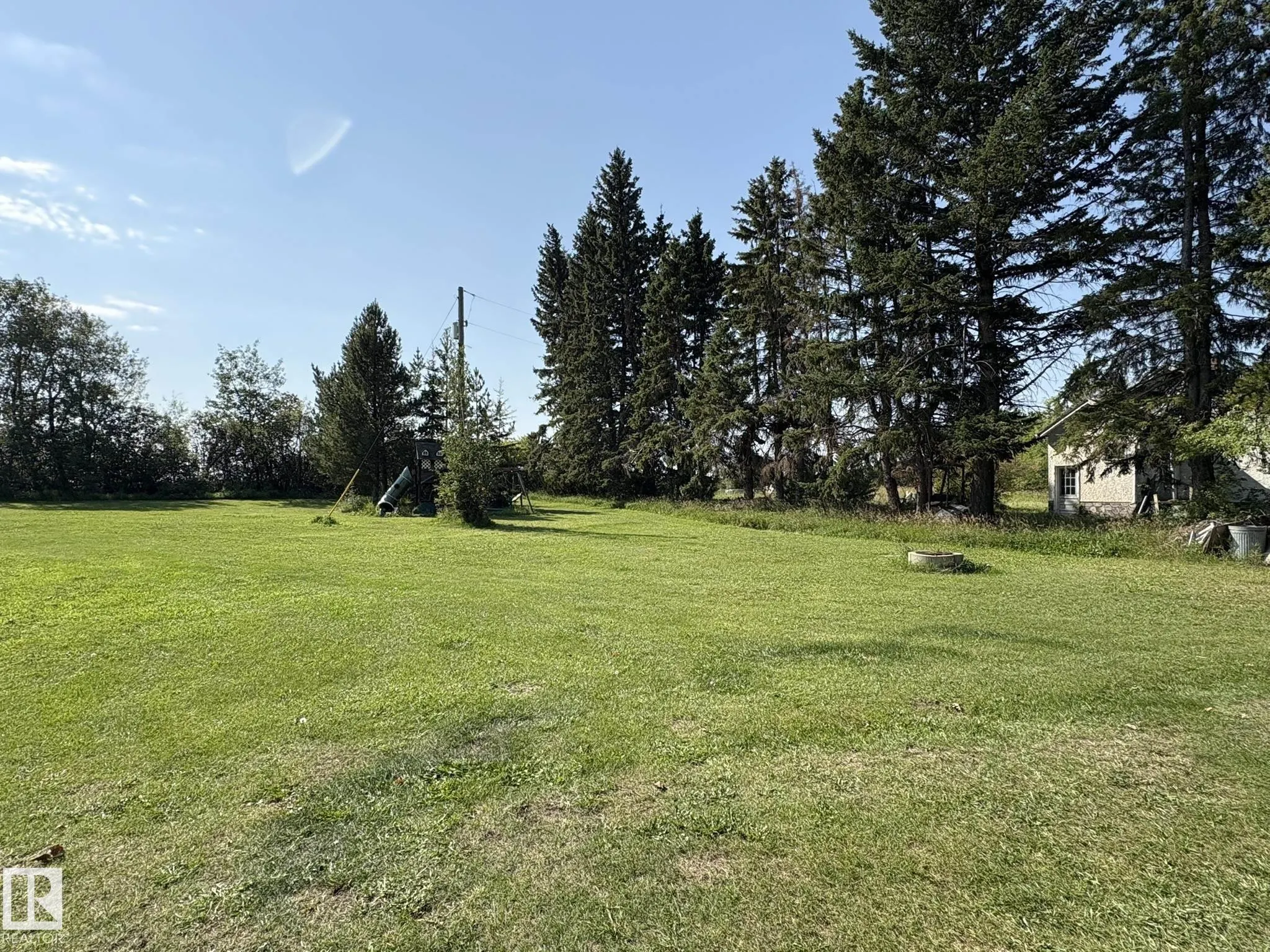 573043 163 Range Road