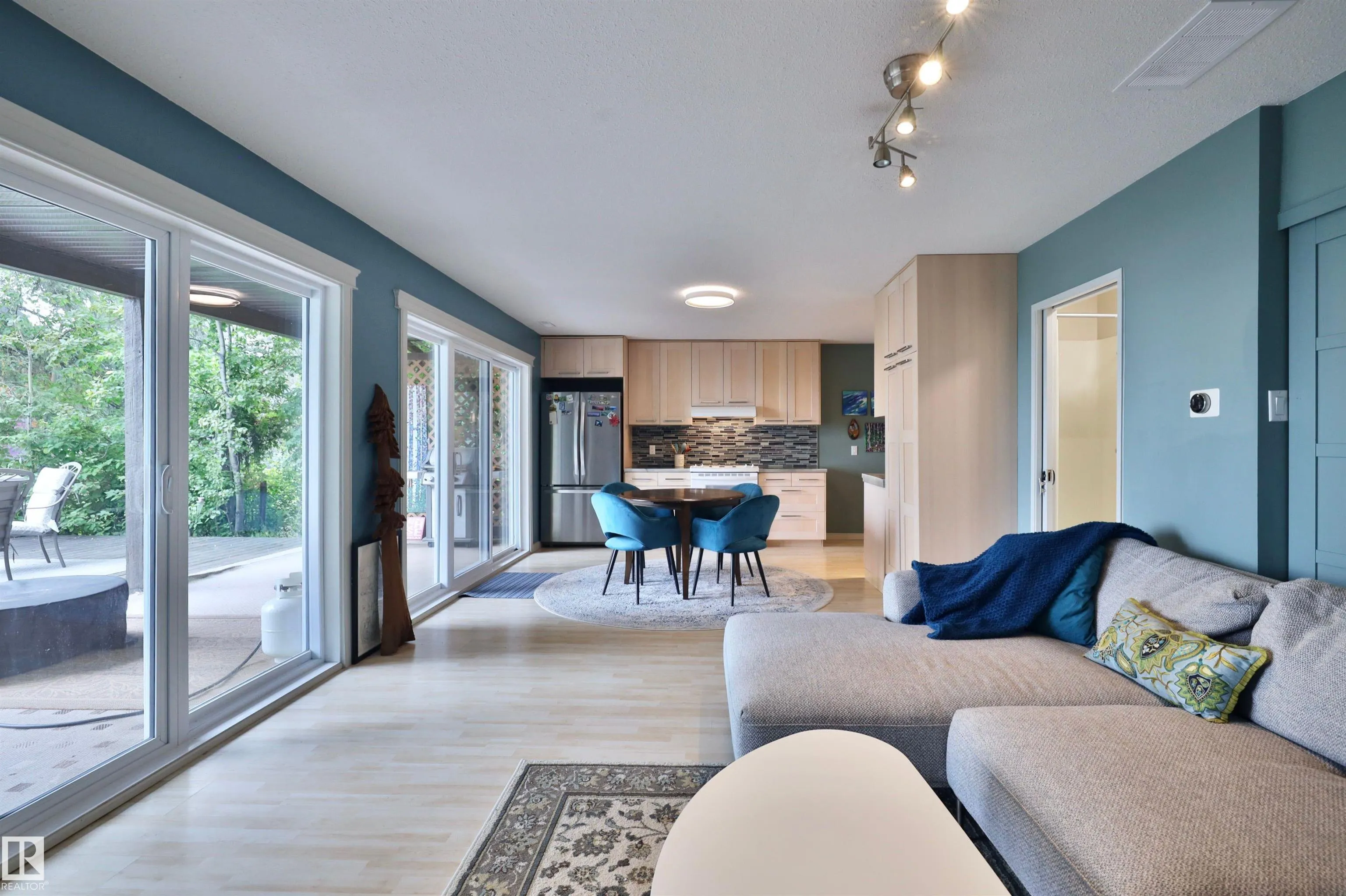 190 Gilwood Beach