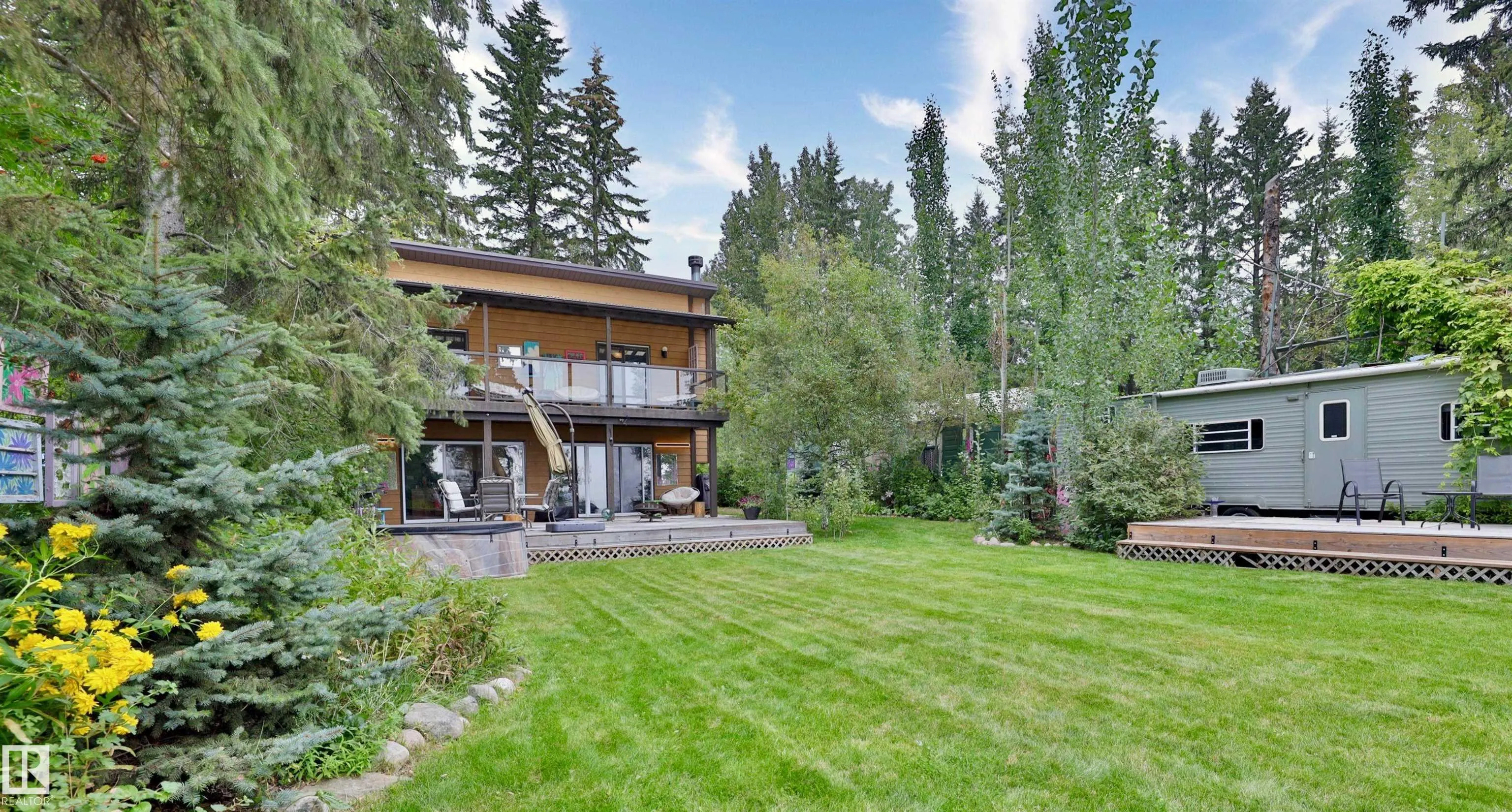 190 Gilwood Beach