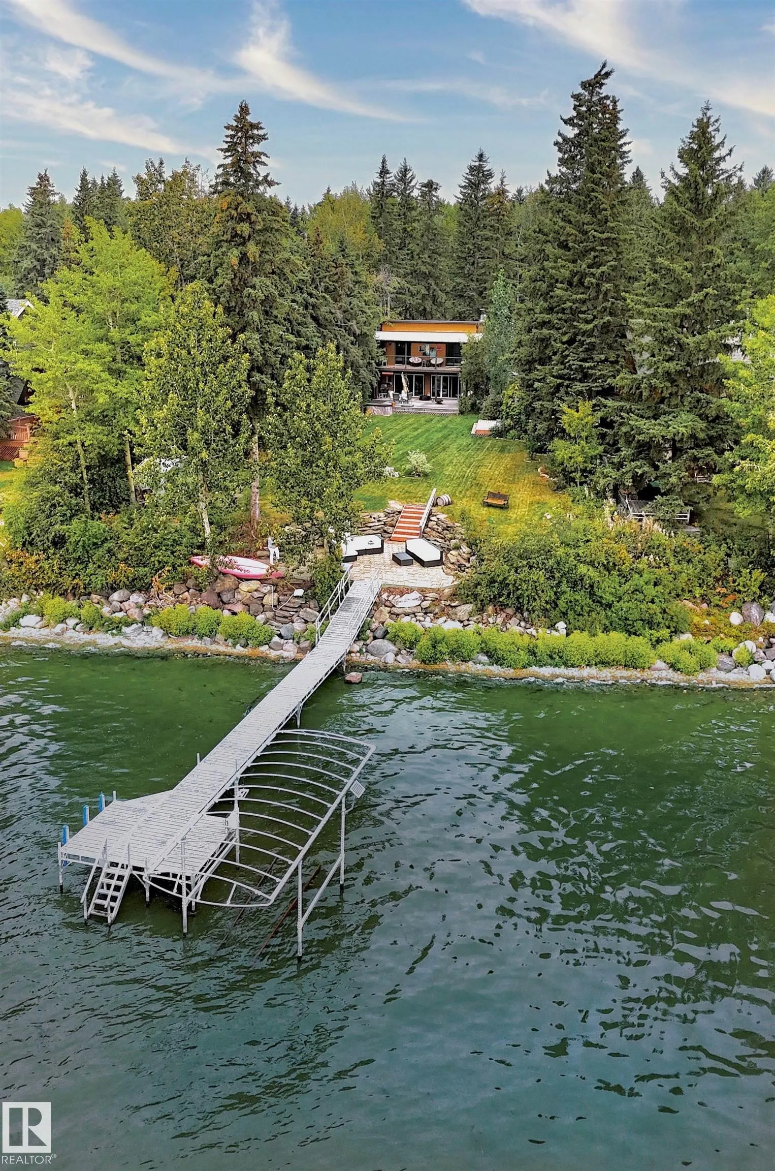 190 Gilwood Beach