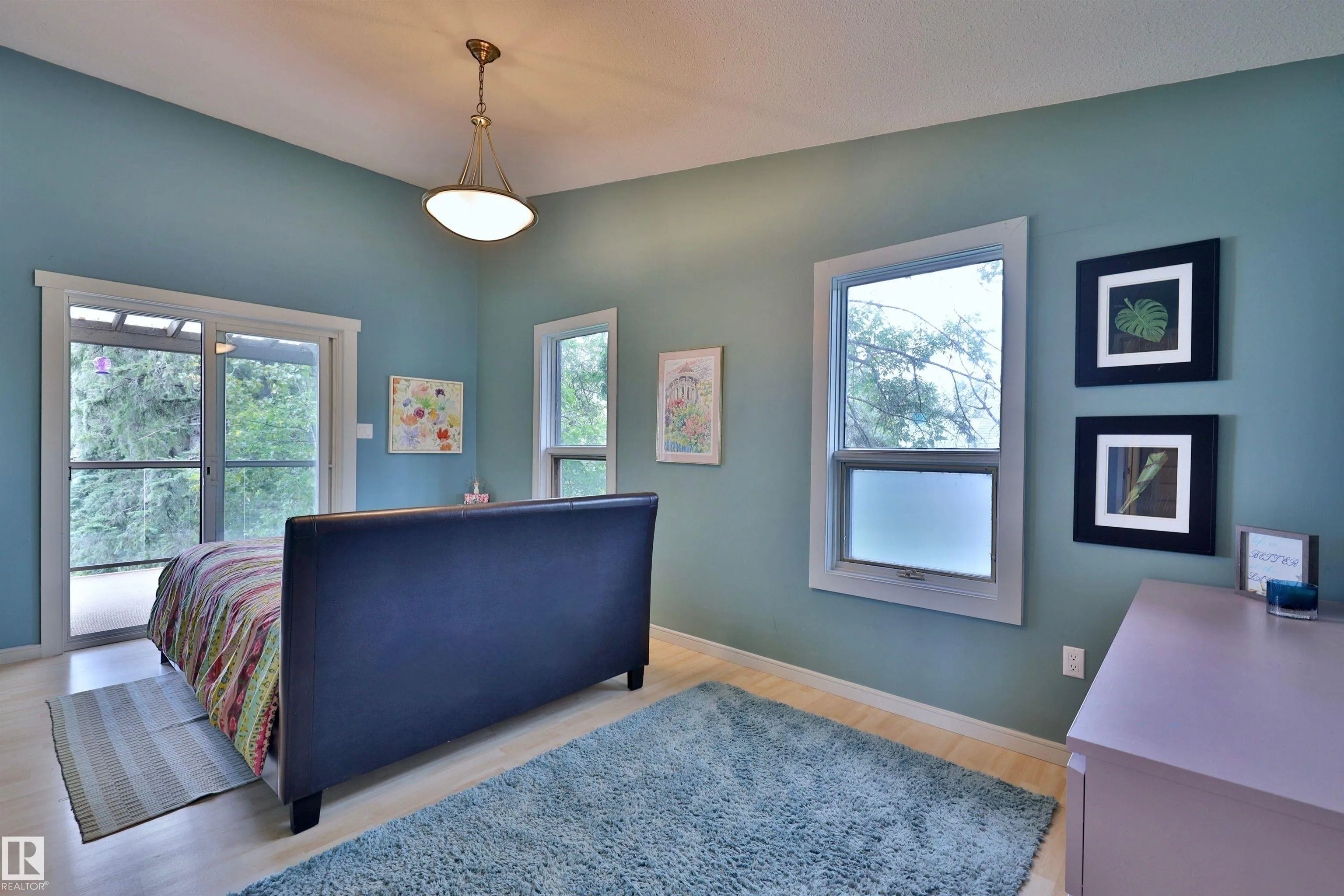 190 Gilwood Beach