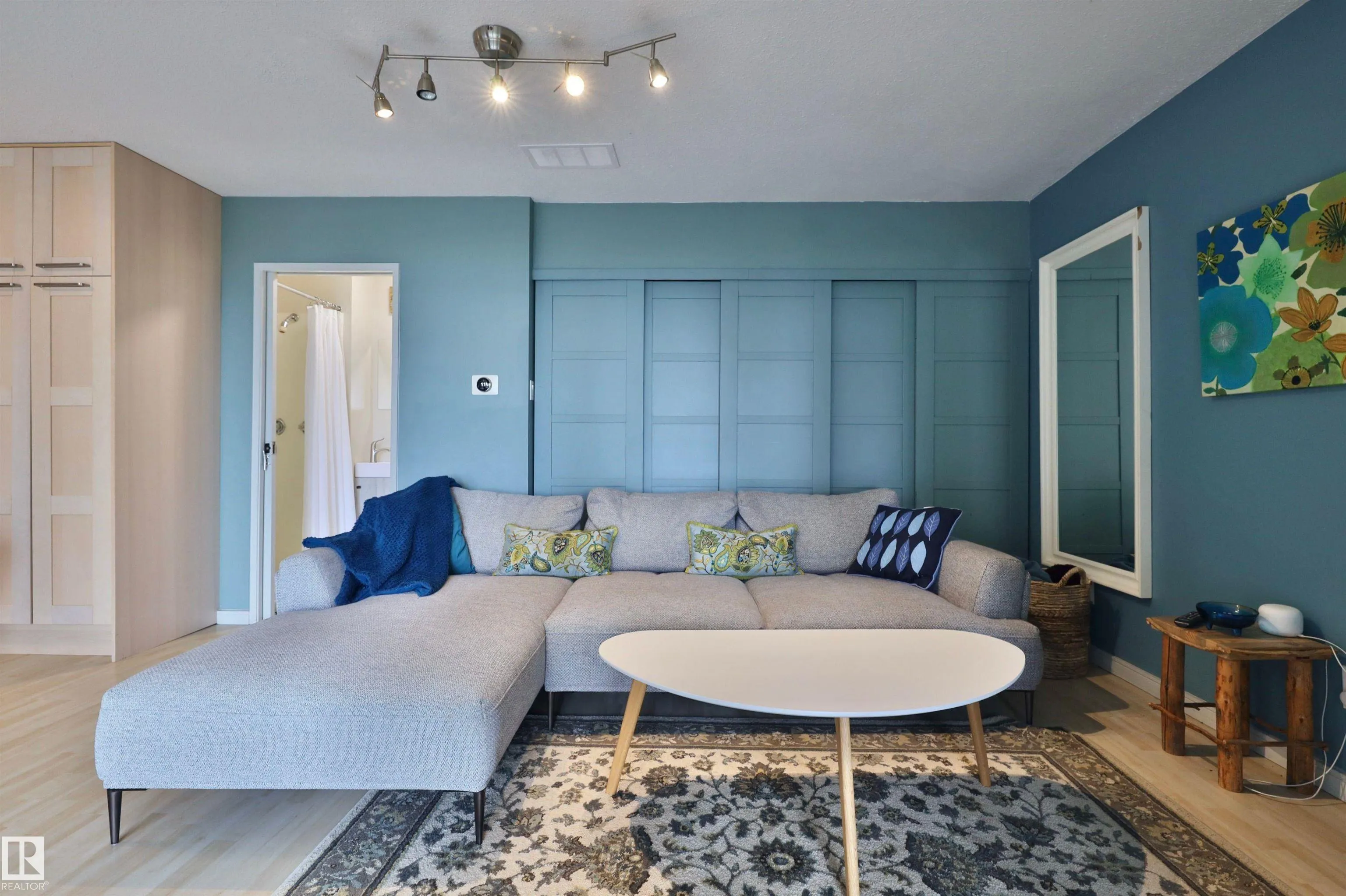 190 Gilwood Beach