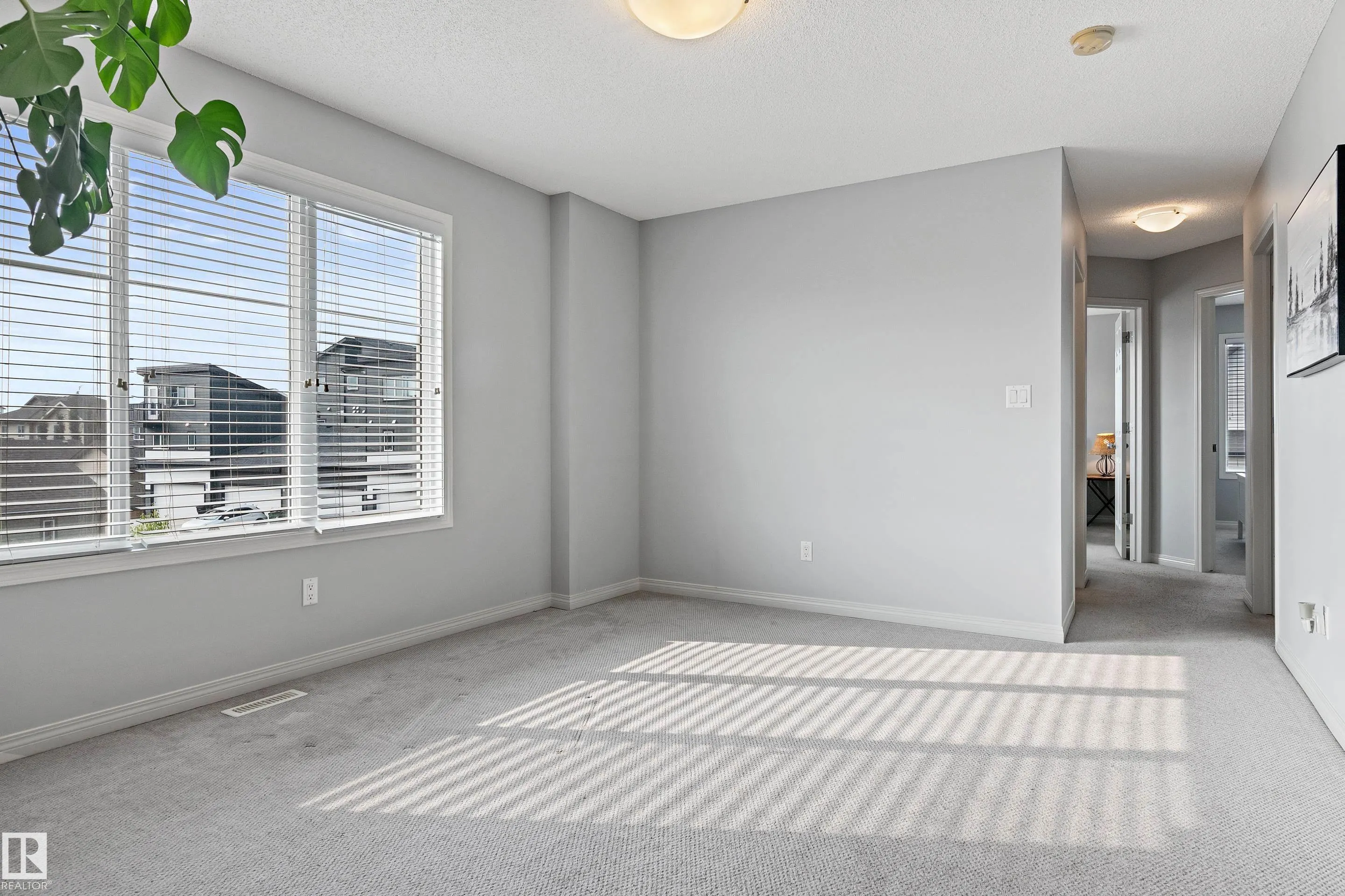 2004 Price Landing