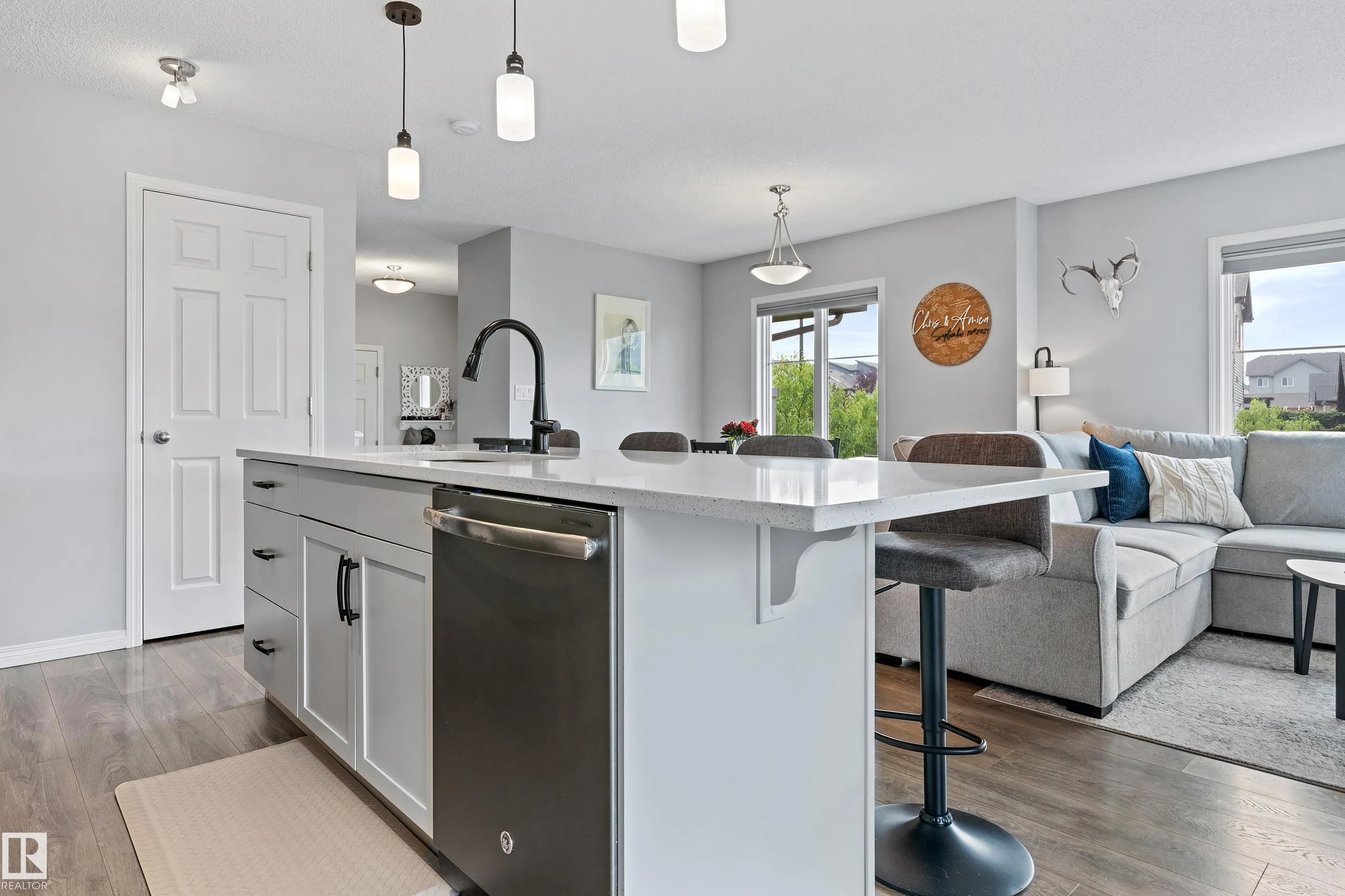 2004 Price Landing