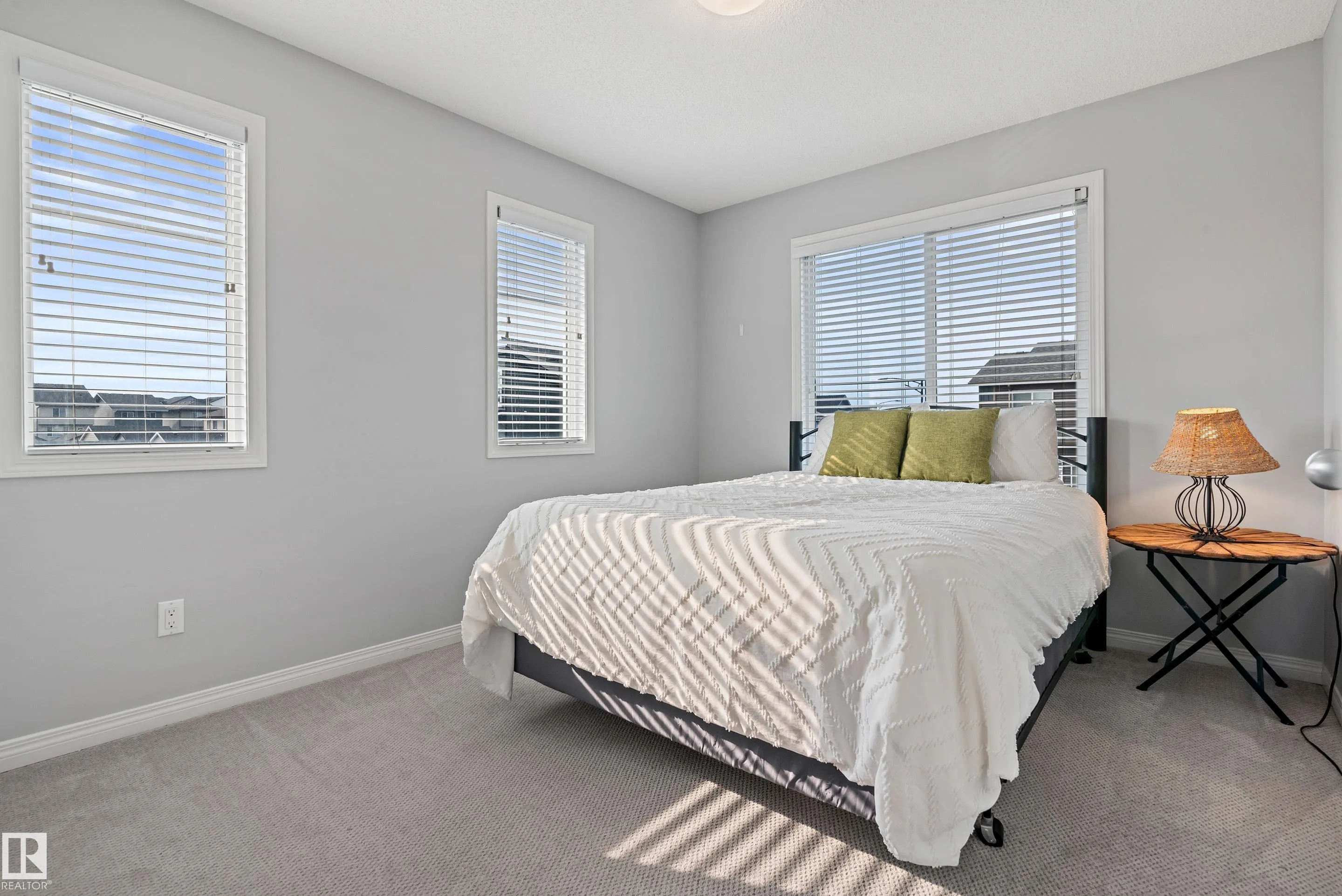 2004 Price Landing