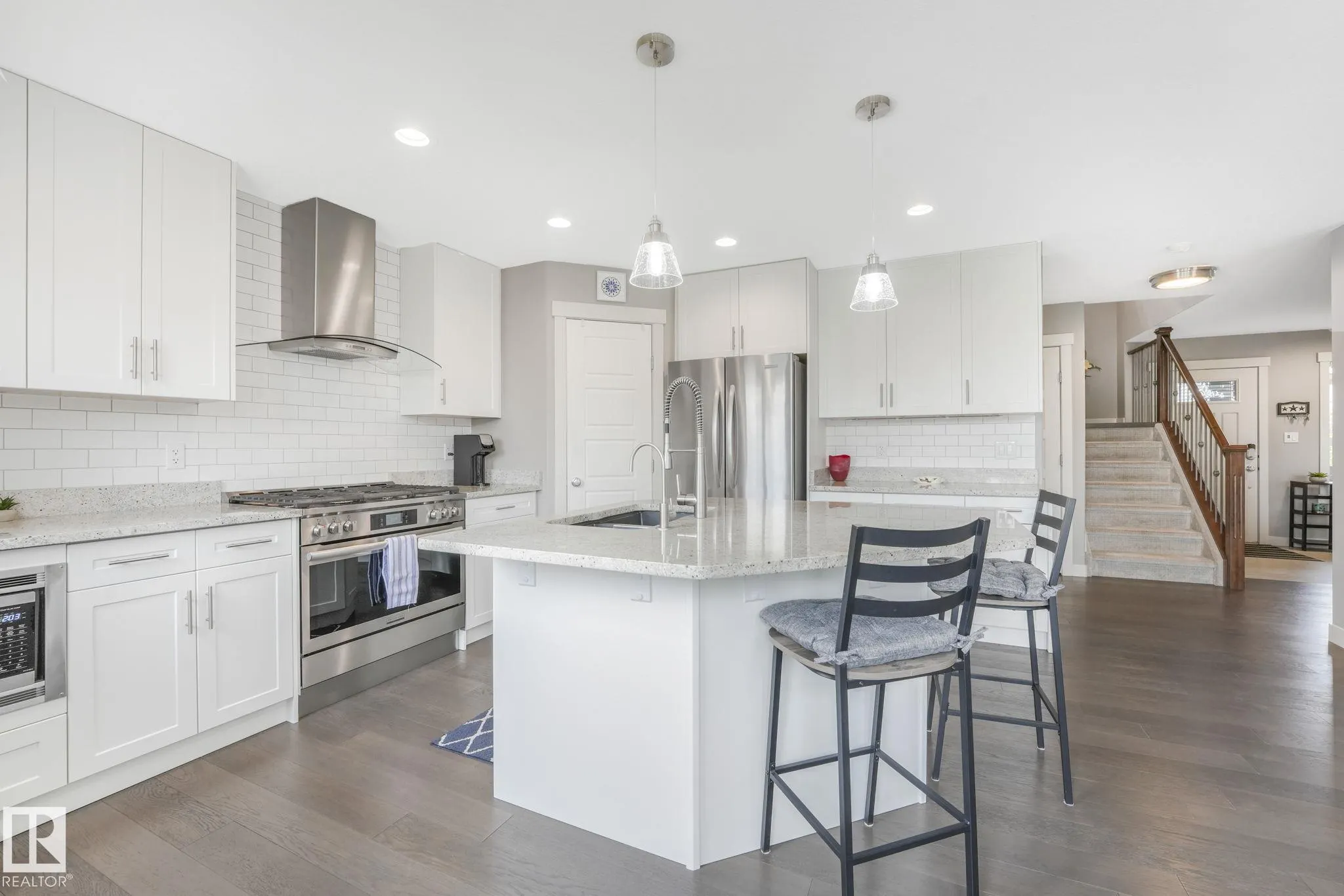 1228 WESTERRA Crescent