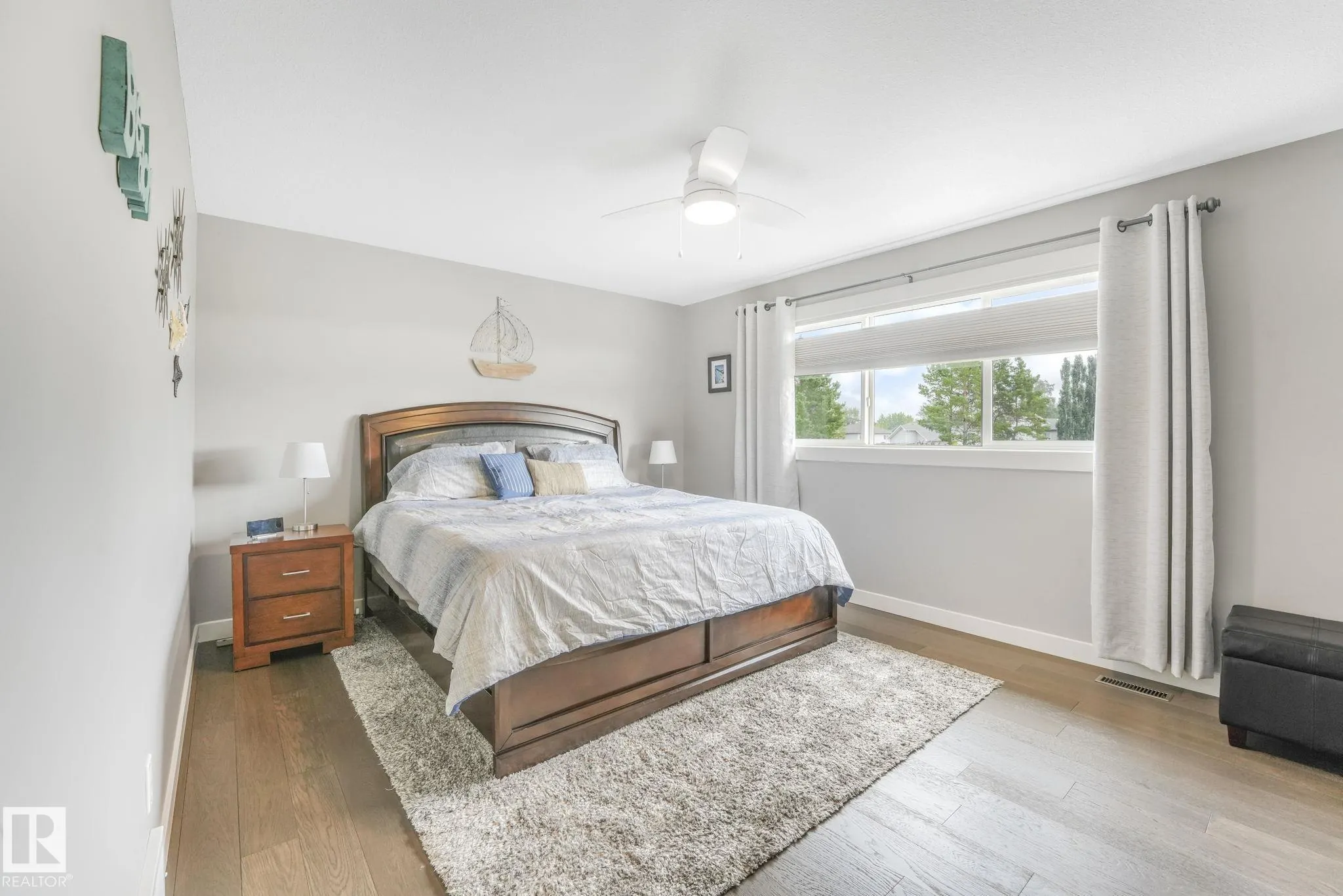1228 WESTERRA Crescent