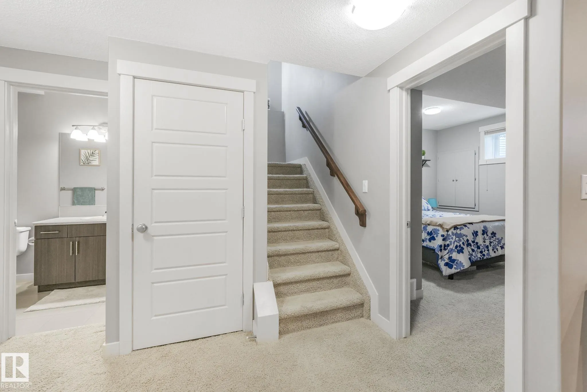 1228 WESTERRA Crescent