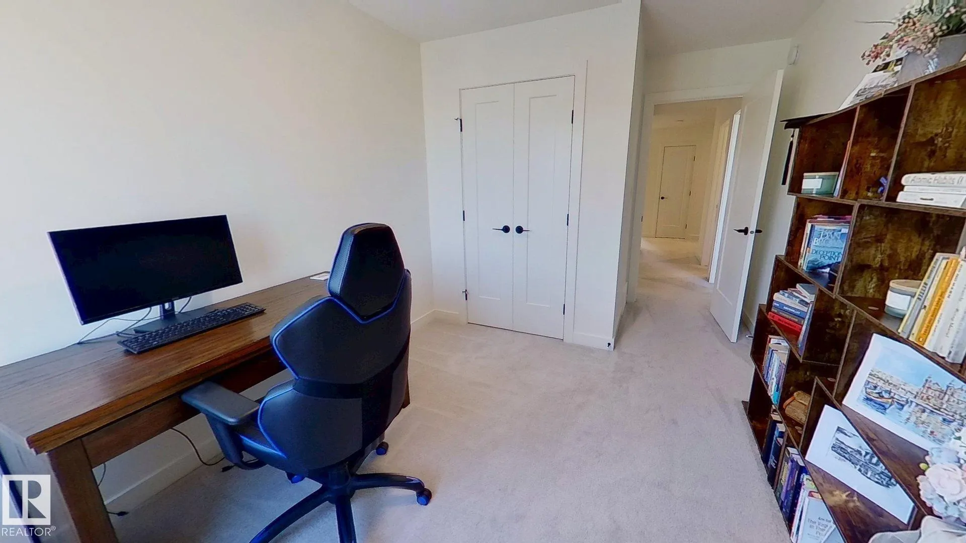 9238 PEAR Drive