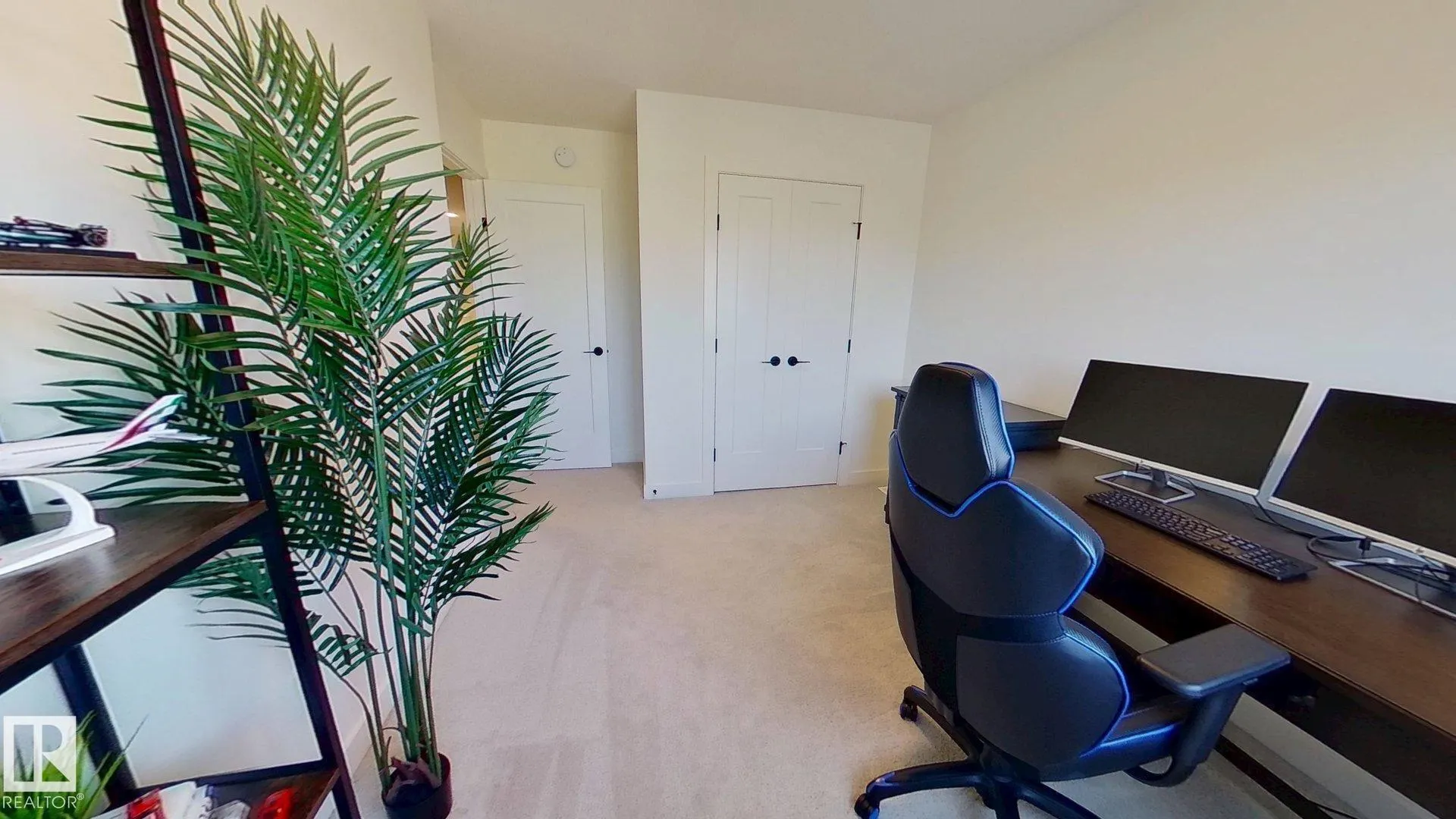 9238 PEAR Drive
