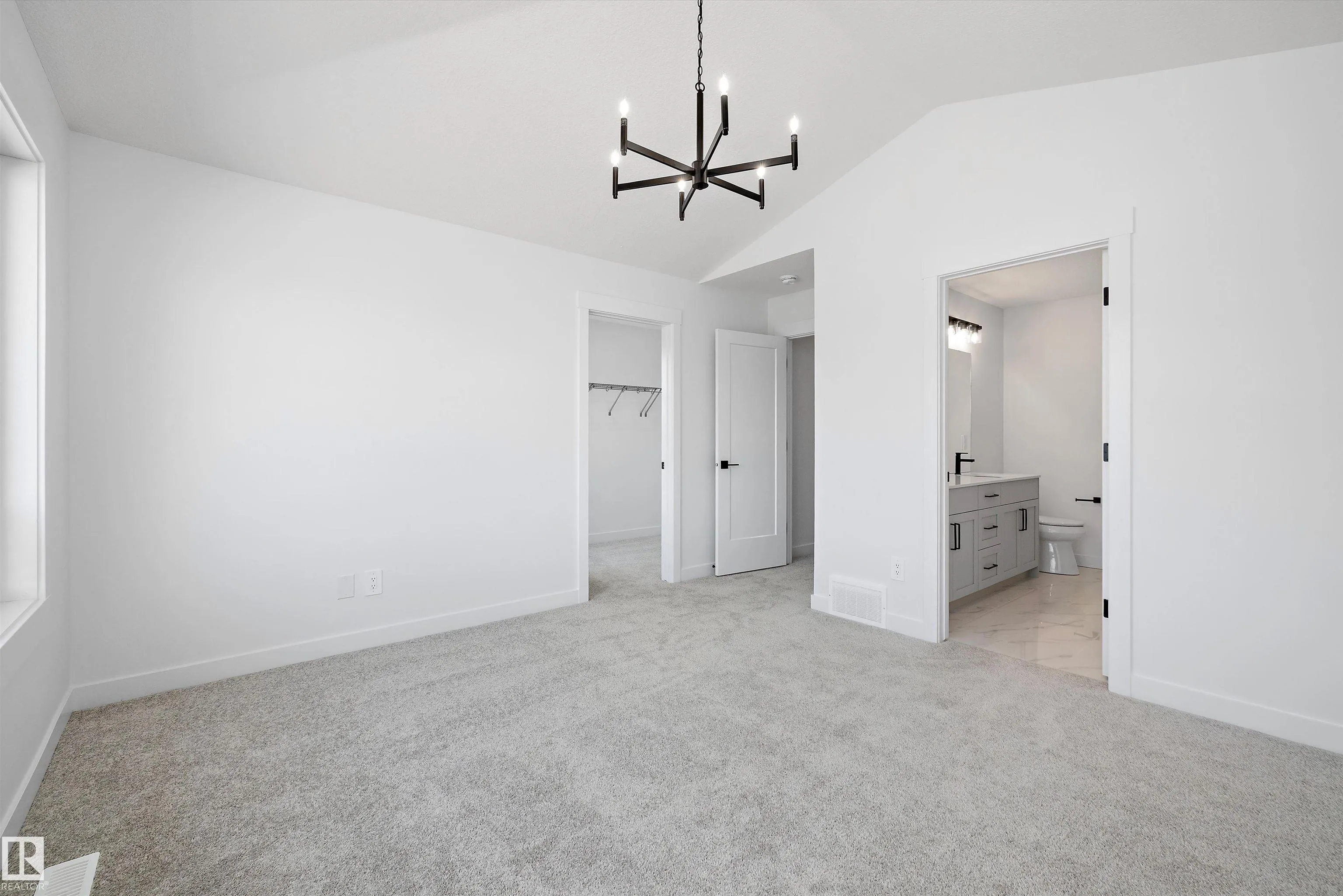 2408 158 Street
