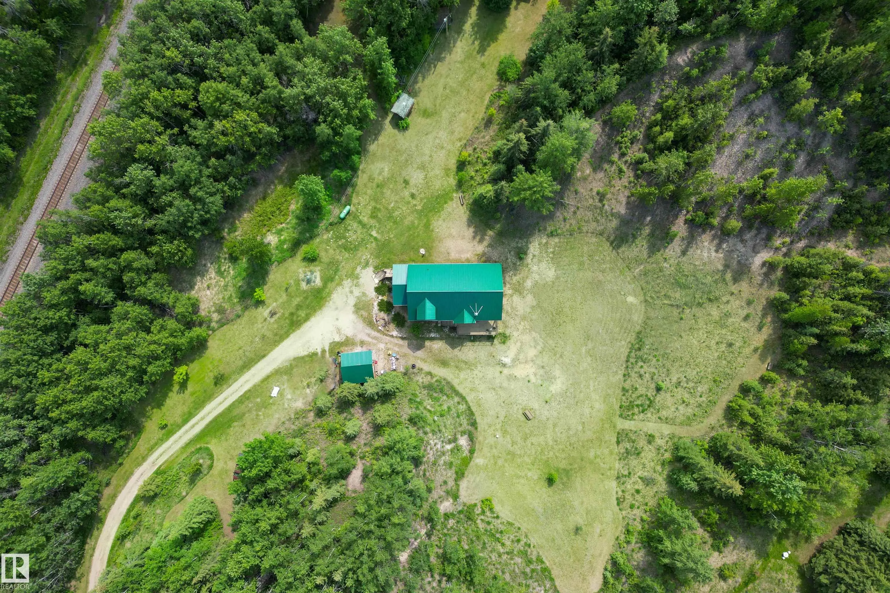 53309 A 65 Range Road