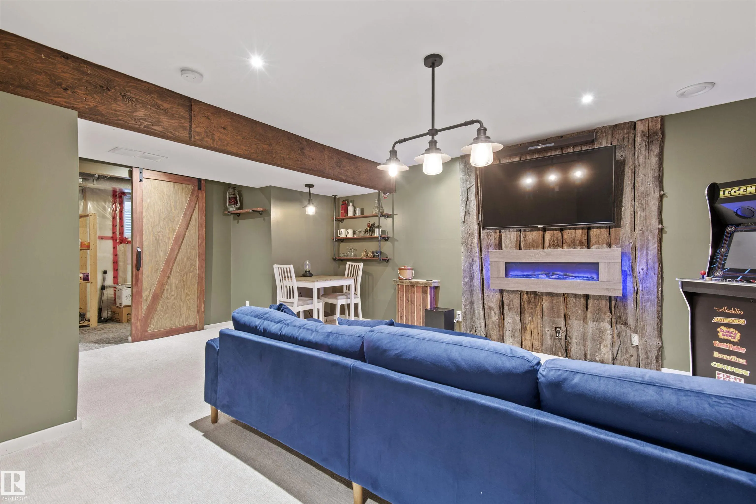 634 CHAPPELLE Drive