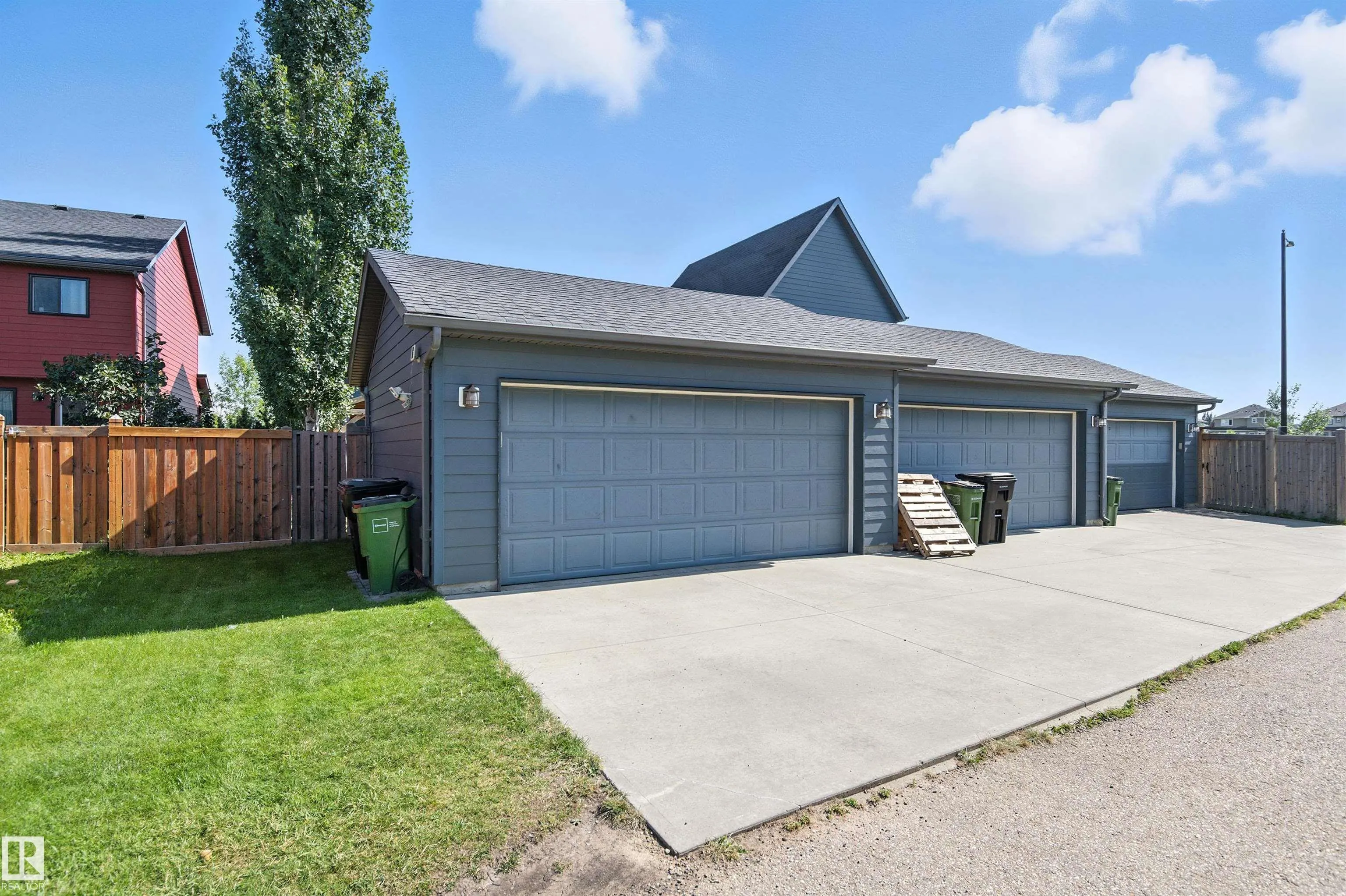634 CHAPPELLE Drive