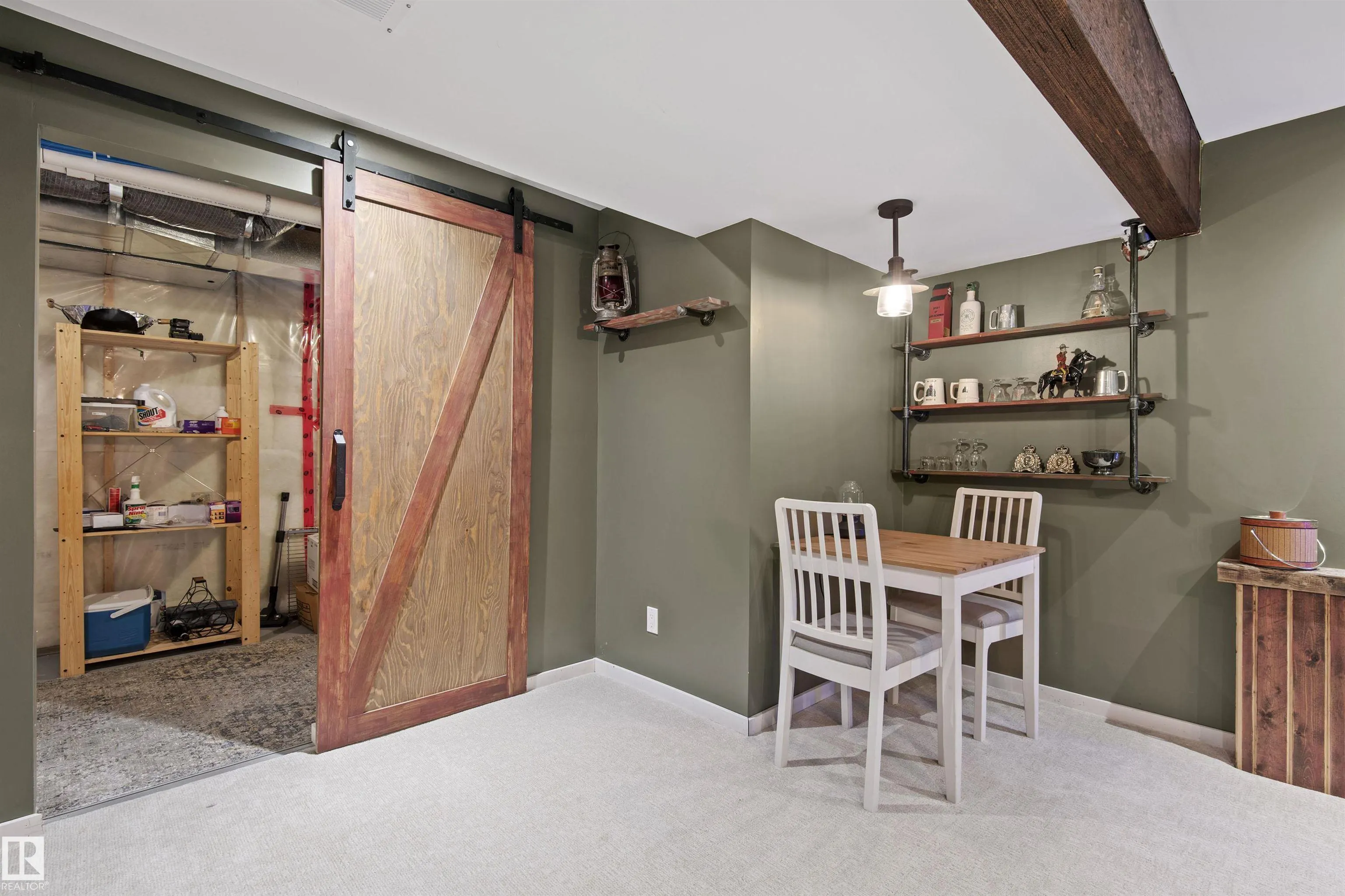 634 CHAPPELLE Drive