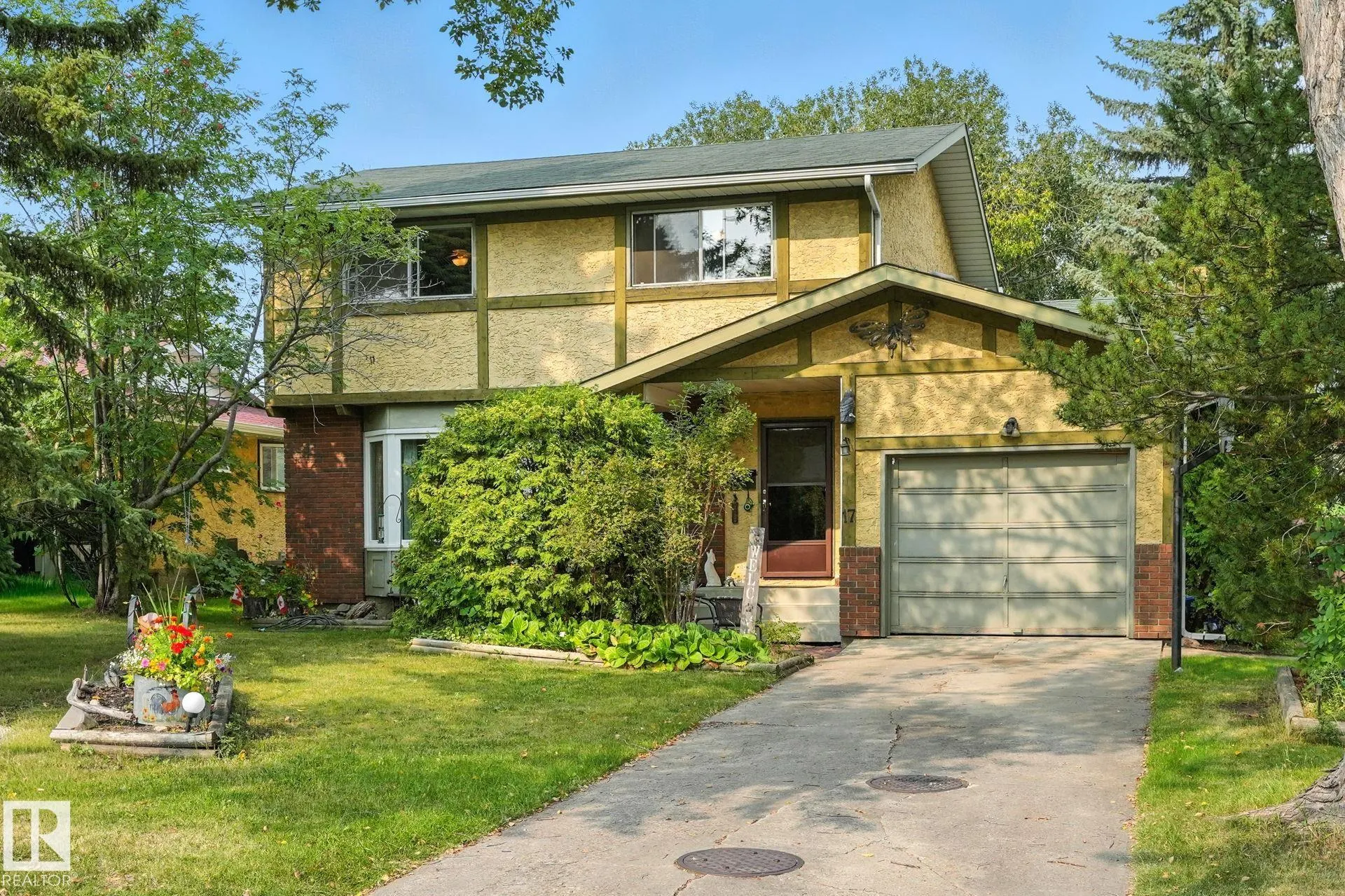 17 MARION Drive